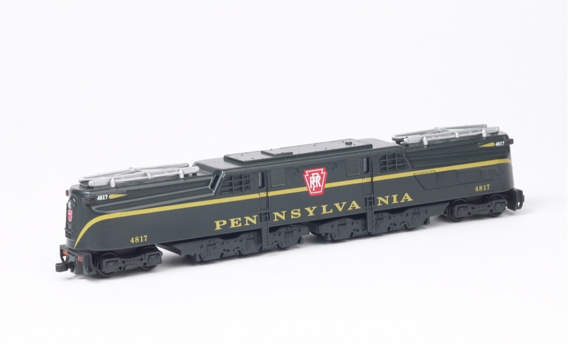 LIONEL DIE CAST PENNSYLVANIA GG1 ELECTRIC ENGINE 1:120 SCALE DISPLAY TRAIN