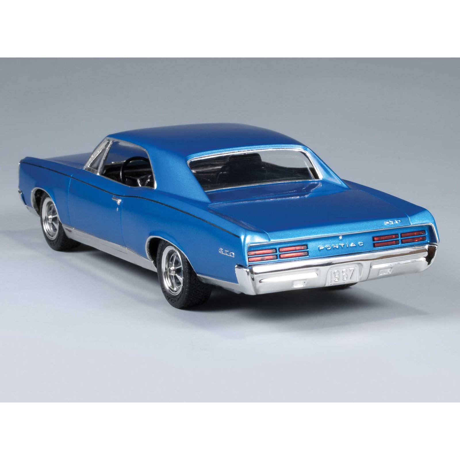 MPC 1/24 1967 Pontiac GTO MPC710 Plastics Car/Truck 1/24-1/25