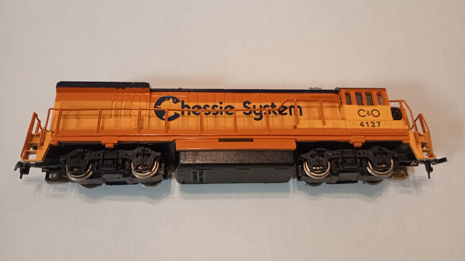 Bachmann Chessie System Locomotive #4127 HO – NEW Diesel GE U36B Locomotive