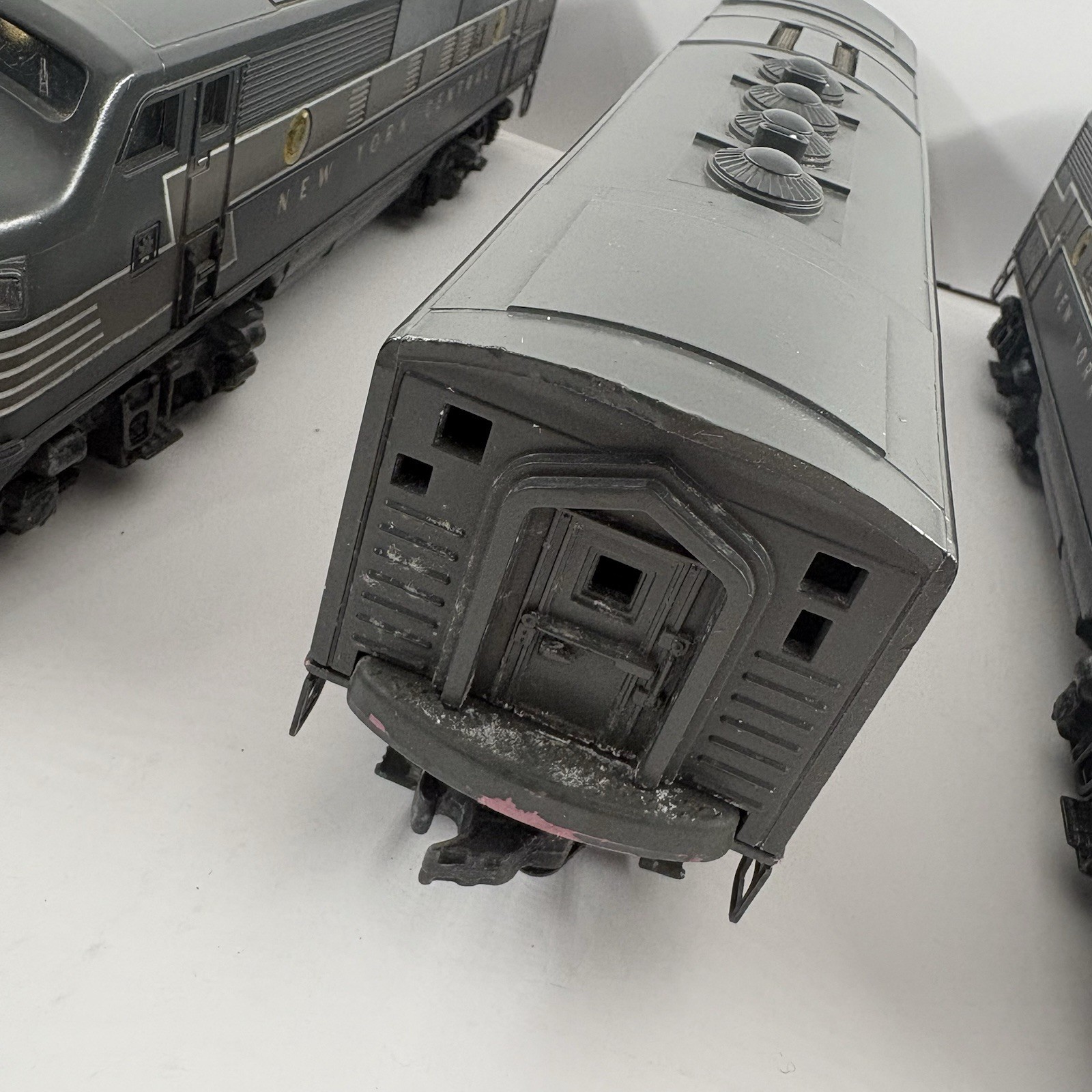 Lionel 2344 Vintage O Gauge New York Central F-3 ABA Diesel Locomotive Set