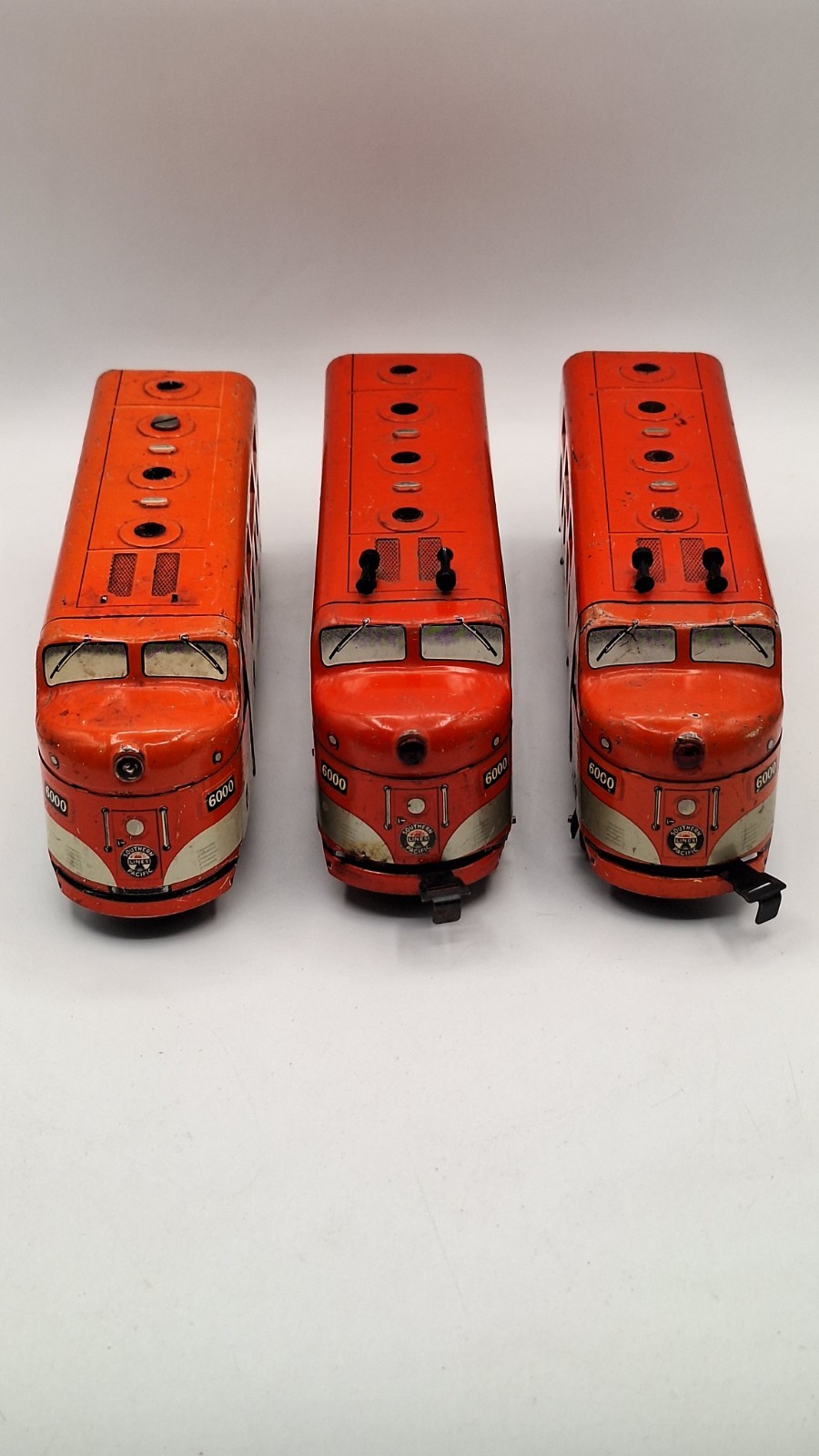 Vtg Marx O gauge Southern Pacific 6000 Powered Locomotive & 2 Dummy tested