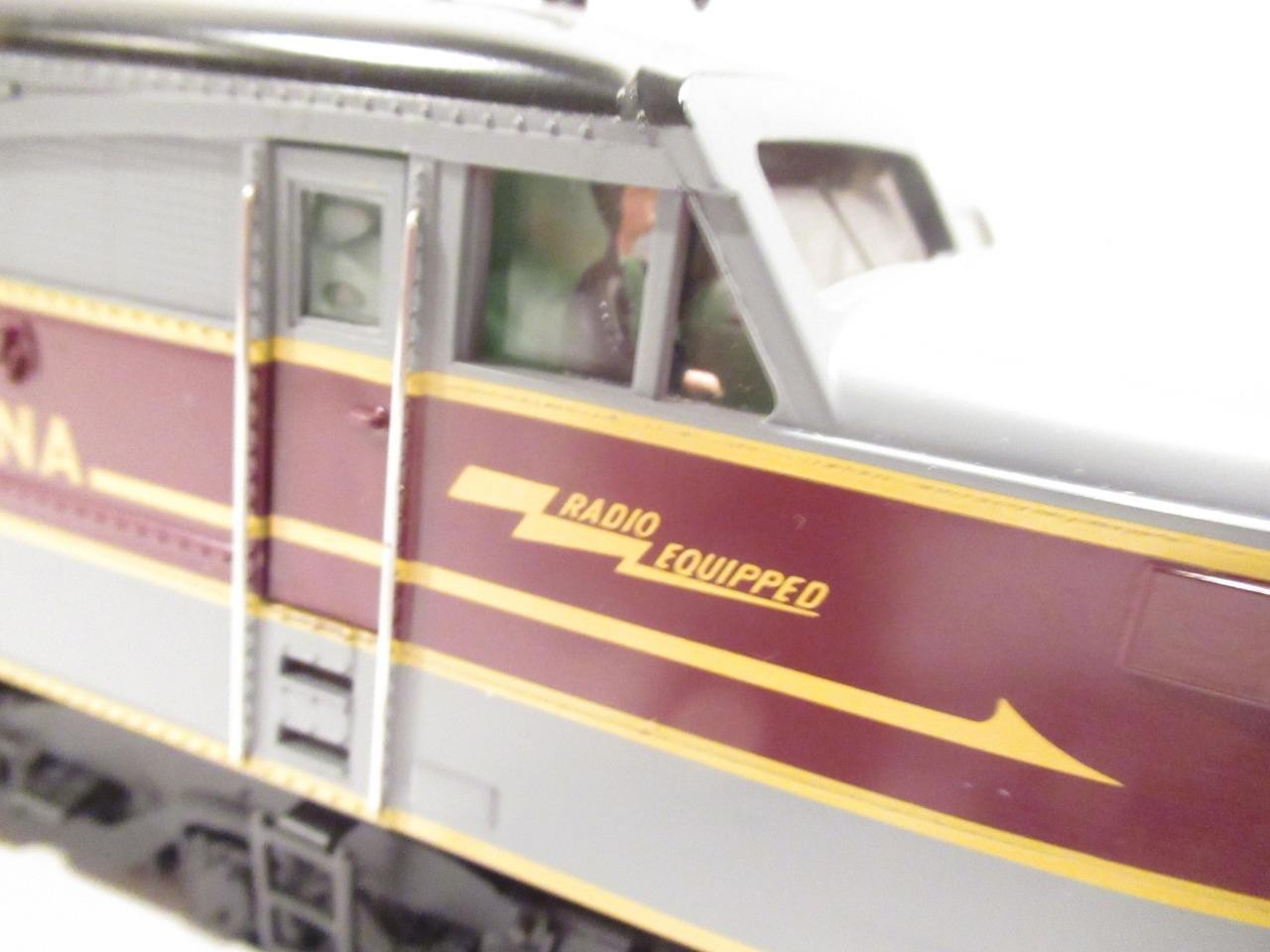 LIONEL 18116 ERIE LACKAWANNA PA A/A DIESEL SET W/2 MOTORS & RAILSOUNDS- NEW- H1B