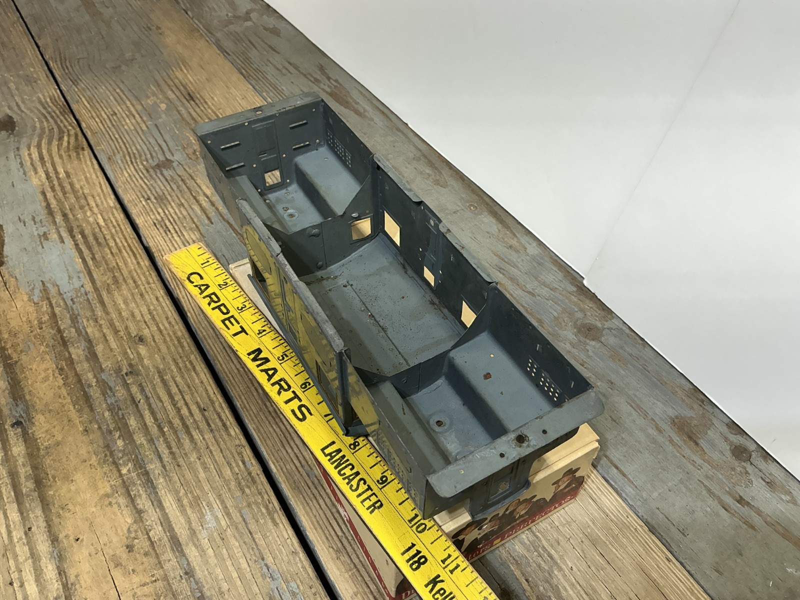 IVES 3242 OR 3243R PREWAR STANDARD GAUGE NEW YORK CENTRAL LOCOMOTIVE SHELL