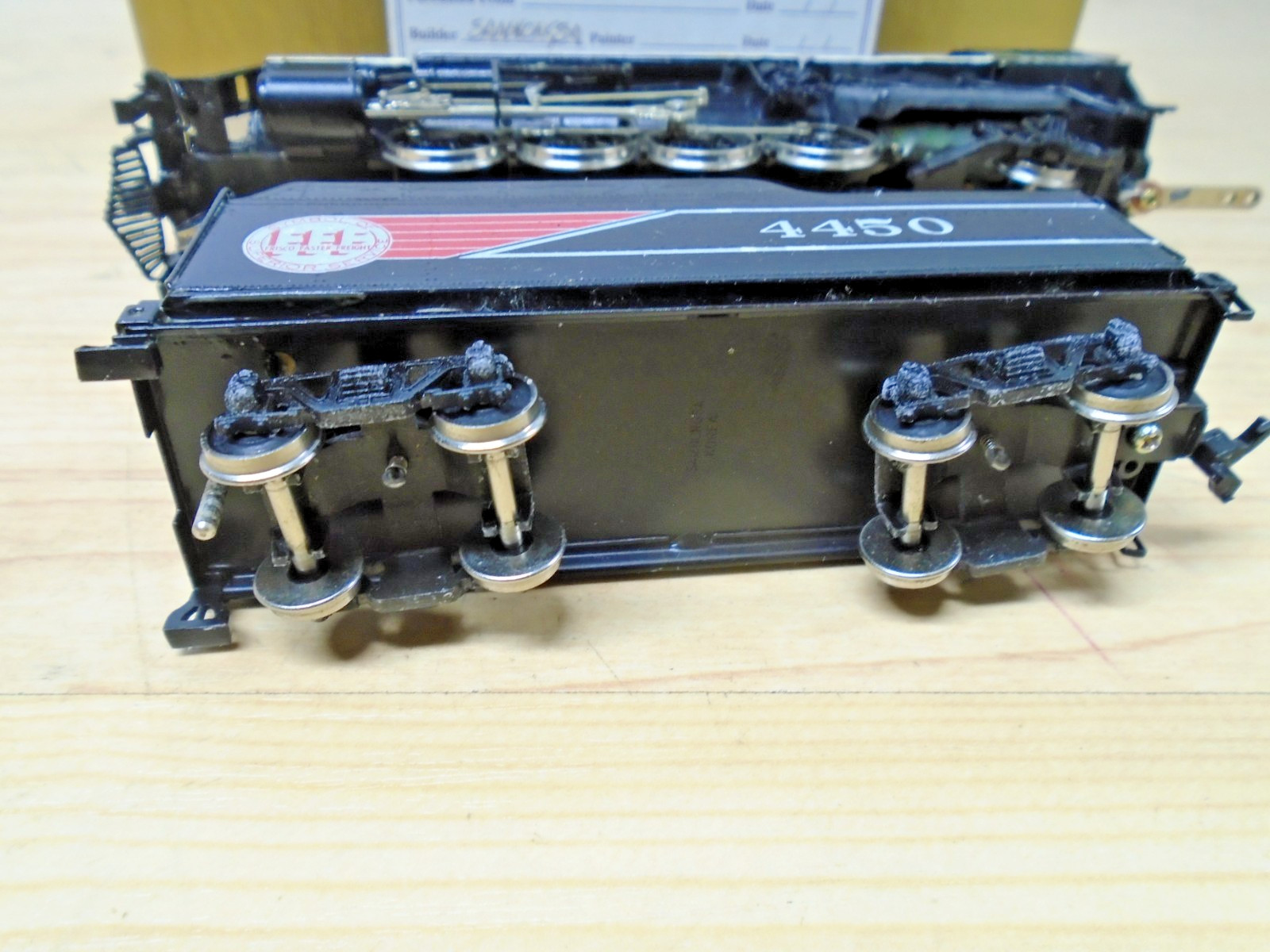 Samhongsa Korea Brass HO FRISCO Fast Freight Loco 2-8-2 & Coal Tnder Runs/Lights