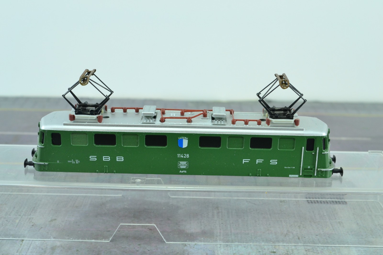 Minitrix 2936 Electric Locomotive Complete Shell N Scale