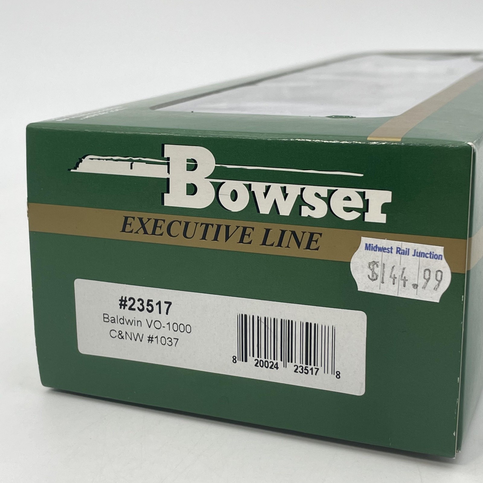 Bowser HO Scale Baldwin VO-1000 Diesel Locomotive C&NW 1037 Green 400 Lighted DC