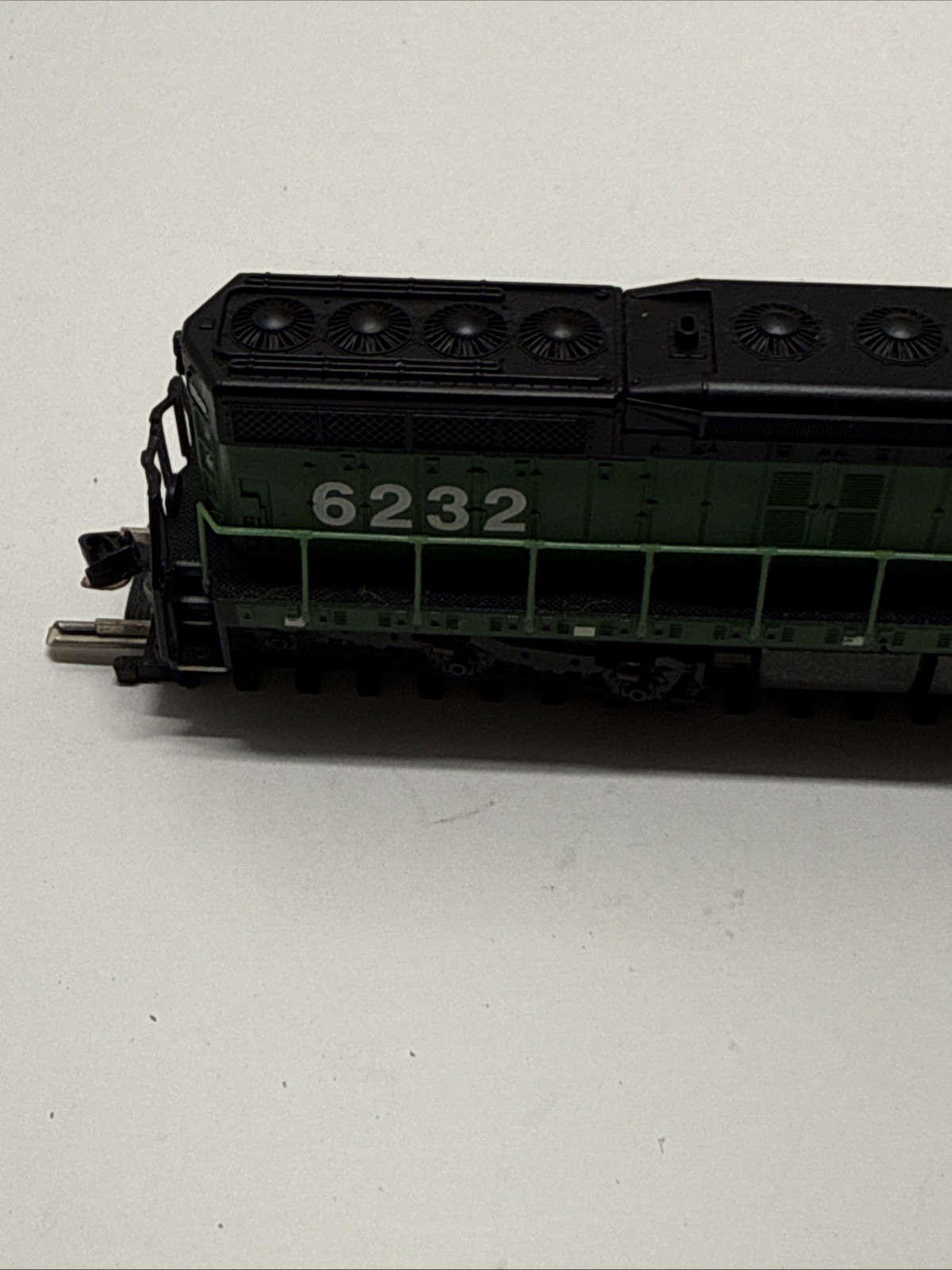 LIFE LIKE N Scale 7740 Burlington Northern BN SD7 #6232 DC Green READ Untested