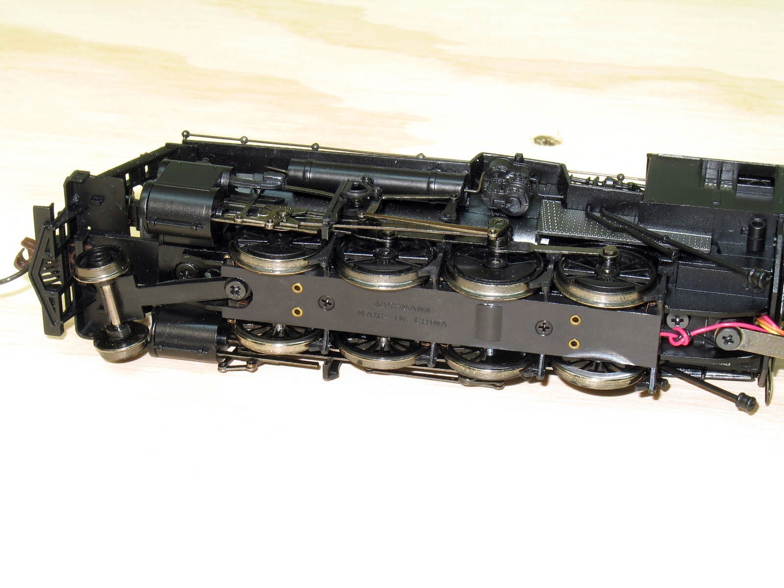 Bachmann Spectrum HO DCC 2-8-0 Consolidation – NEW Undecorated