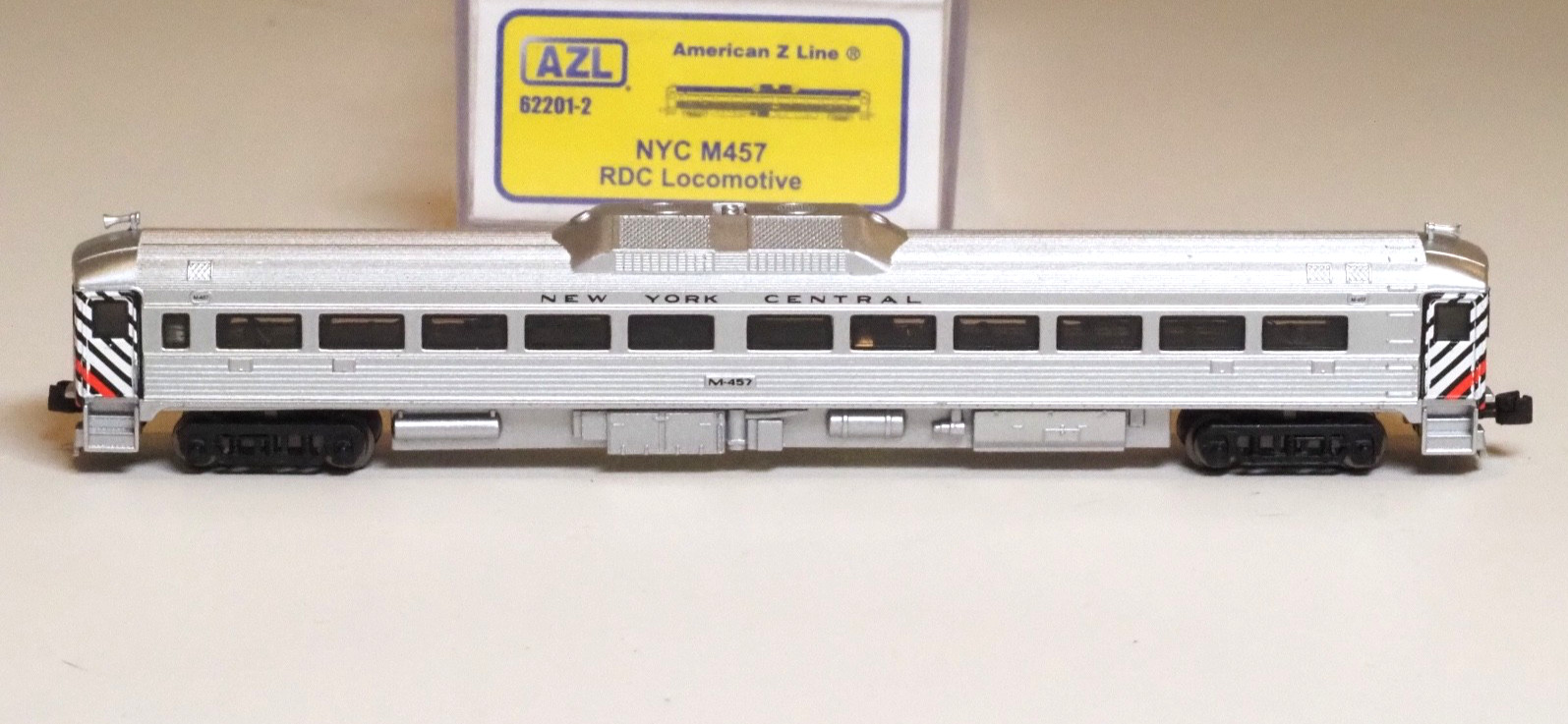 Z-track AZL New York Budd Rail Diesel Car RDC NYC 62201-1 Coreless smooth motor