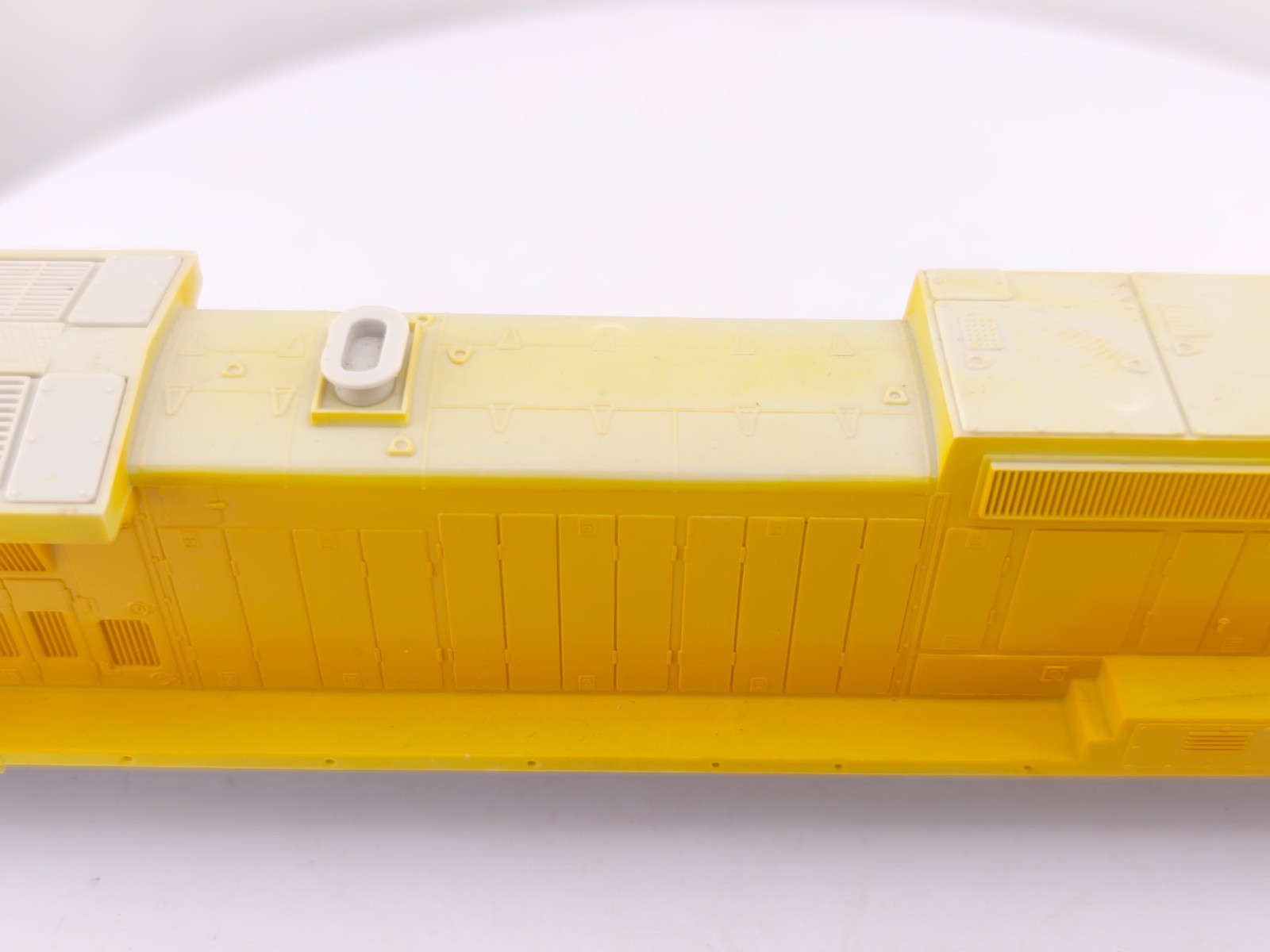 *READ* Rail Power Products? RPP HO Scale GE Dash 8-40W Locomotive Shell ONLY