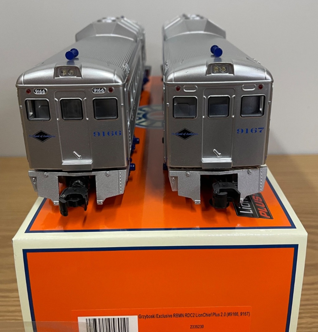 Lionel 2335230 Reading & Northern RDC Budd 2 Car Set LionChief 2.0 Train O Gauge