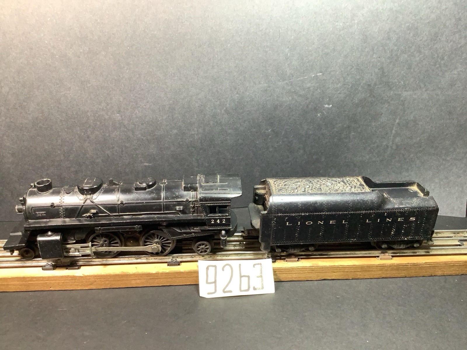 Lionel O Gauge 242 Locomotive Train Engine Post War Road 1950s,tender ,works