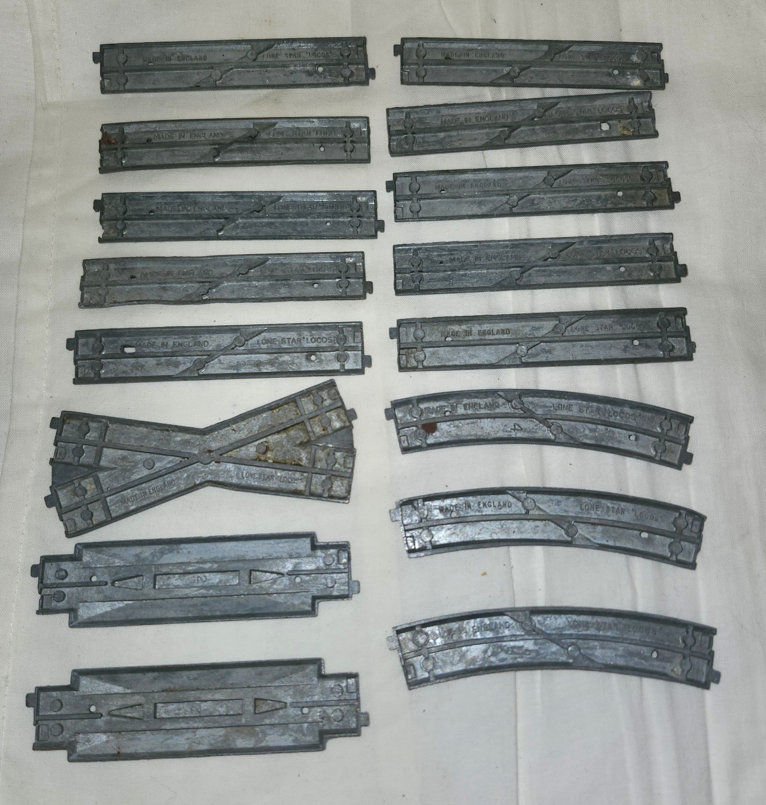 Vintage England Lone Star Locos OOO Gauge Cast Metal Train Set Engines & Track
