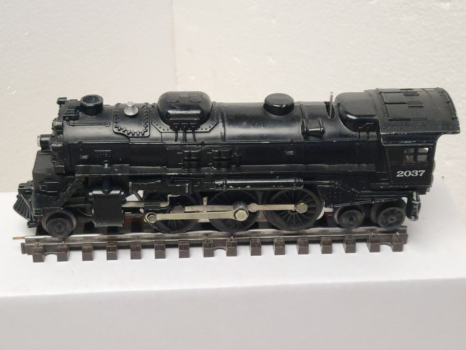 Lionel 2037 Postwar 1950’s 2-6-4 Steam Locomotive – Tested – Read