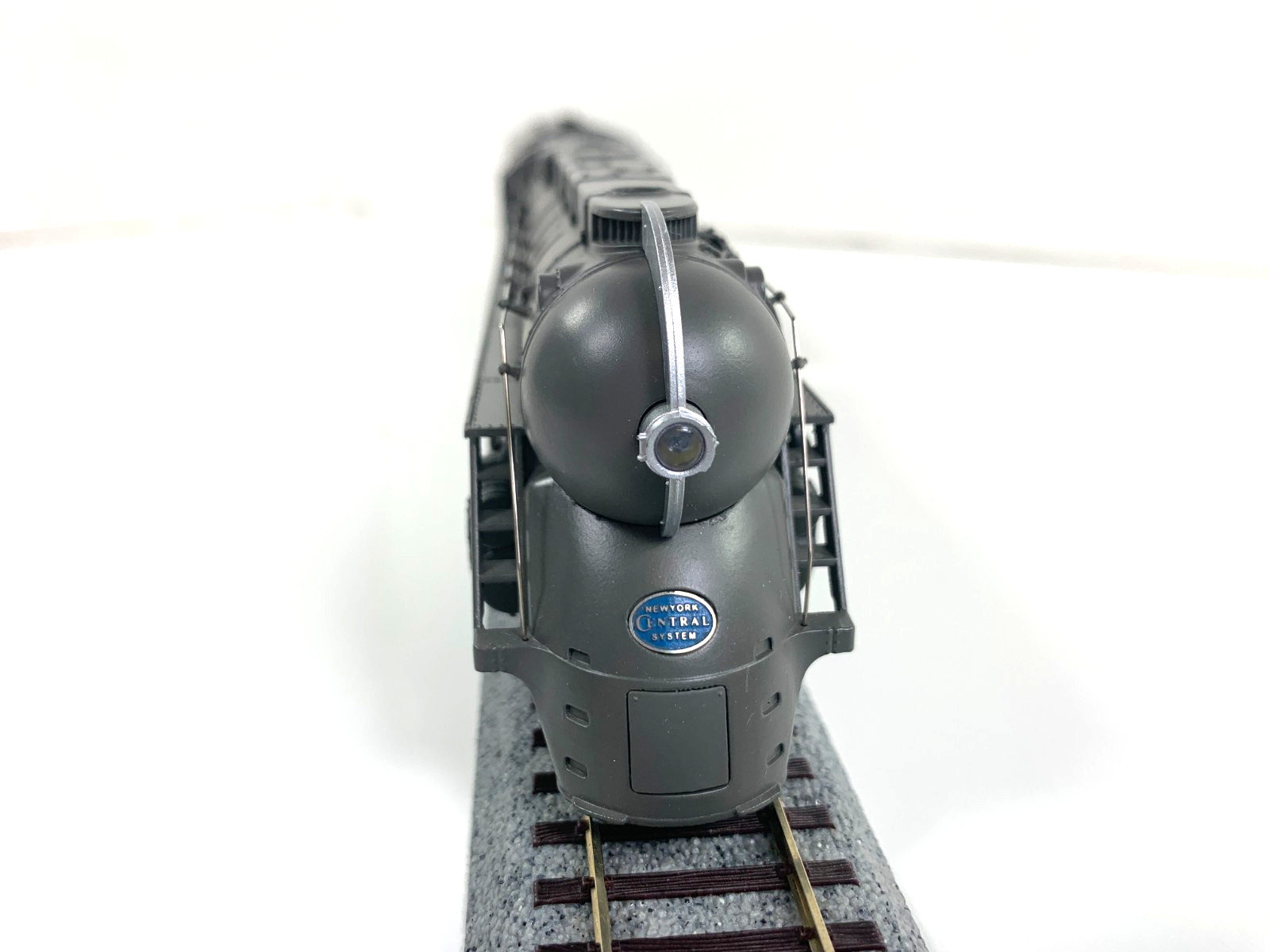 HO MTH 80-3246-1 New York Central Dreyfuss Hudson Loco 4-6-4 #5445 -Proto 3.0