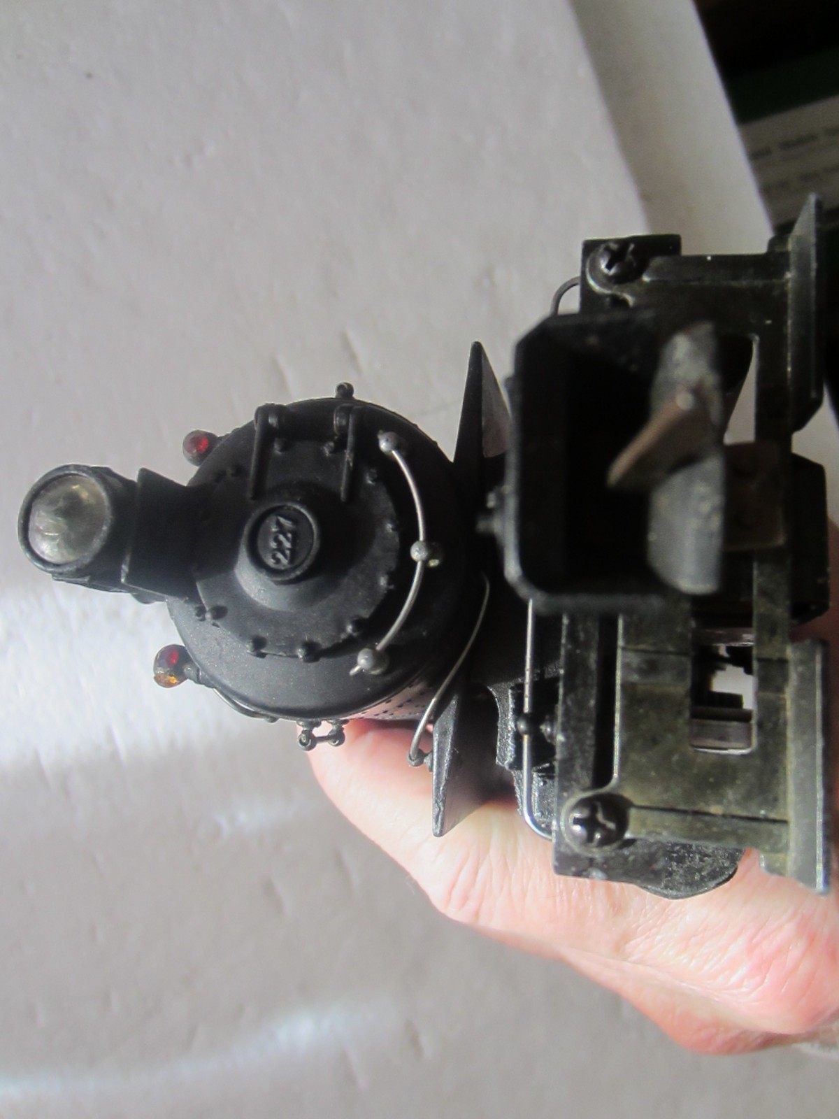 Lionel 8976 w/ 2227B EX Runs Well Lights Bell