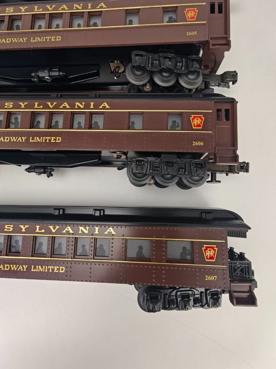 Williams Pennsylvania Broadway Limited M1026 60′ Madison 4-Car Set O Scale