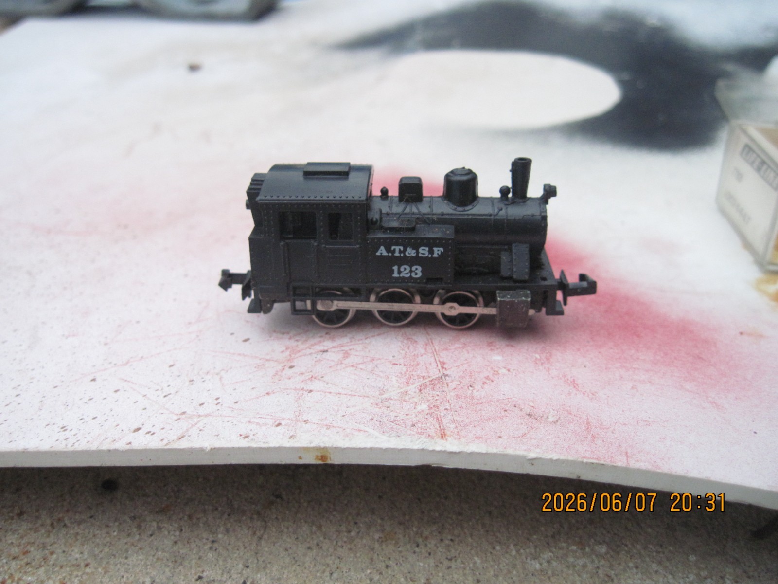 LIFE-LIKE 7782 N SCALE ENGINE LOCO 0-6-0 T NIB/NOS