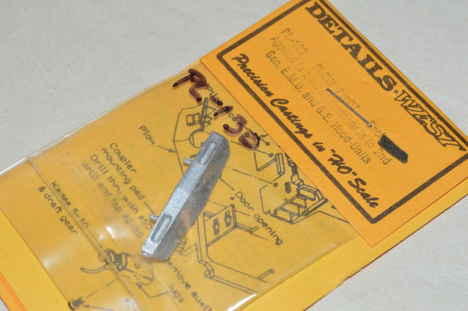 HO scale locomotive PARTS metal Details West PL-130 plow pilot LOW EMD GE