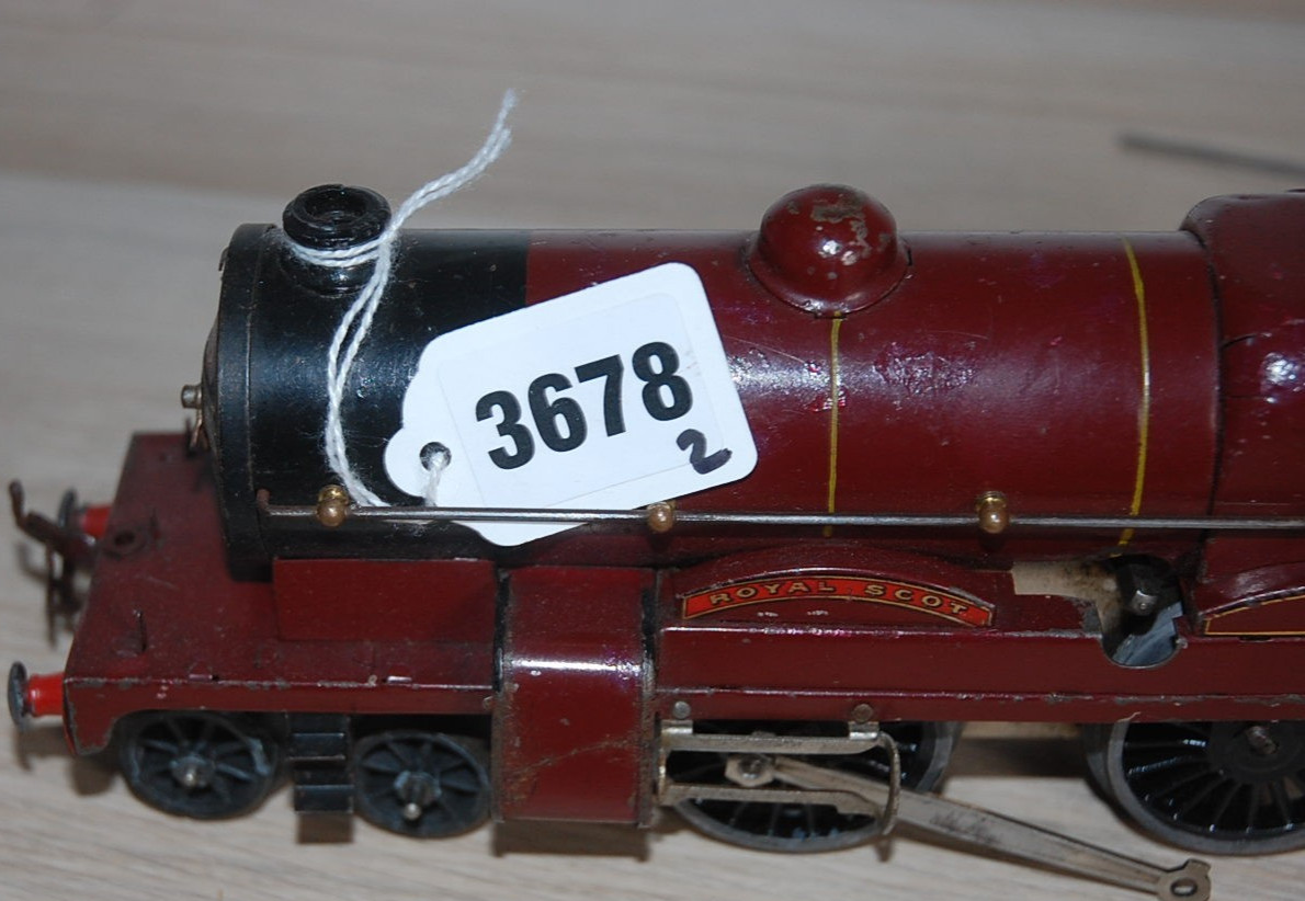 HORNBY O GAUGE CLOCKWORK No 3C ‘ROYAL SCOT’ LOCOMOTIVE IN RED LMS LIVERY