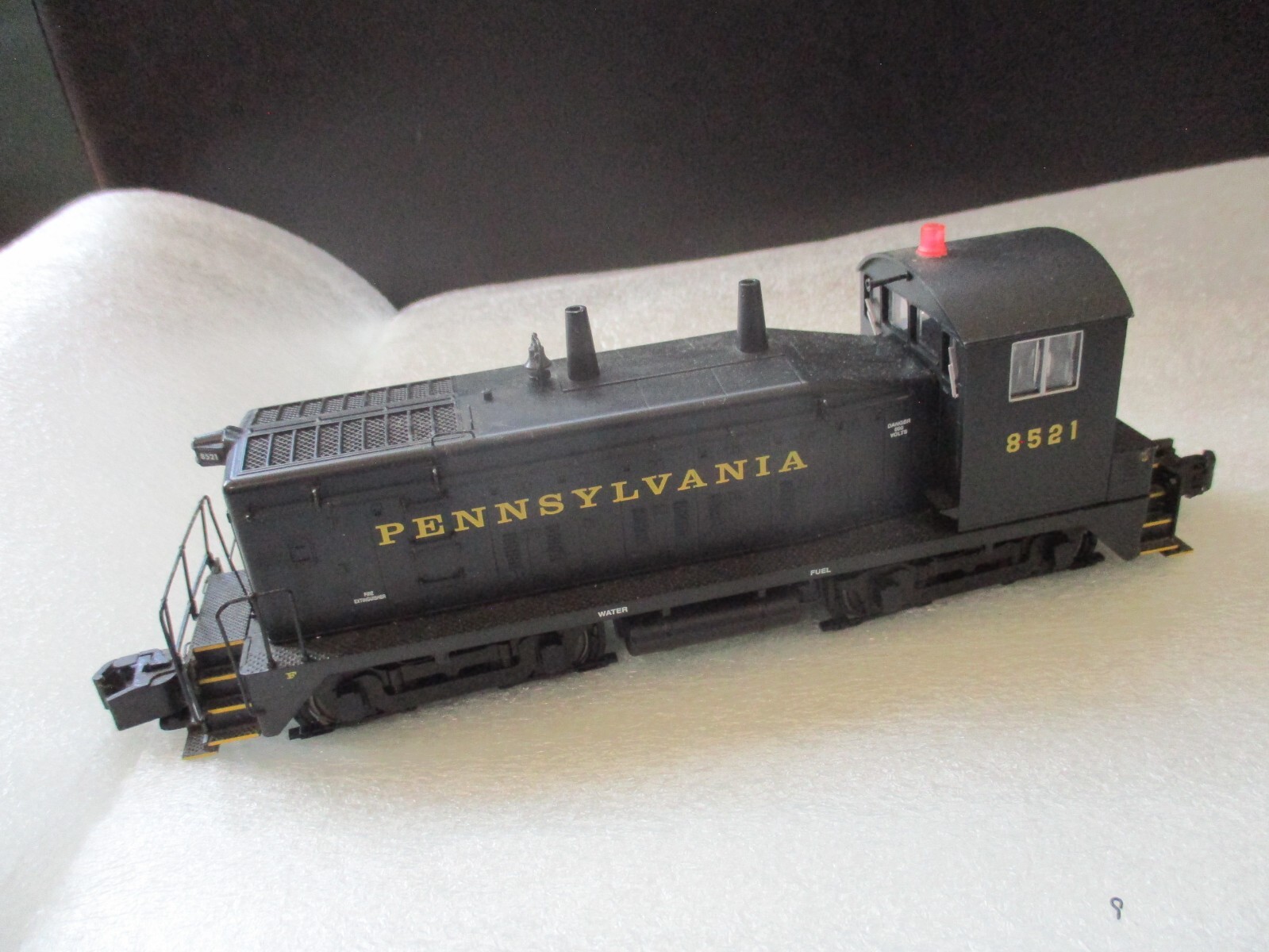 S helper PRR SW-9 8521 (3/8/23) Hirail DCC? See description