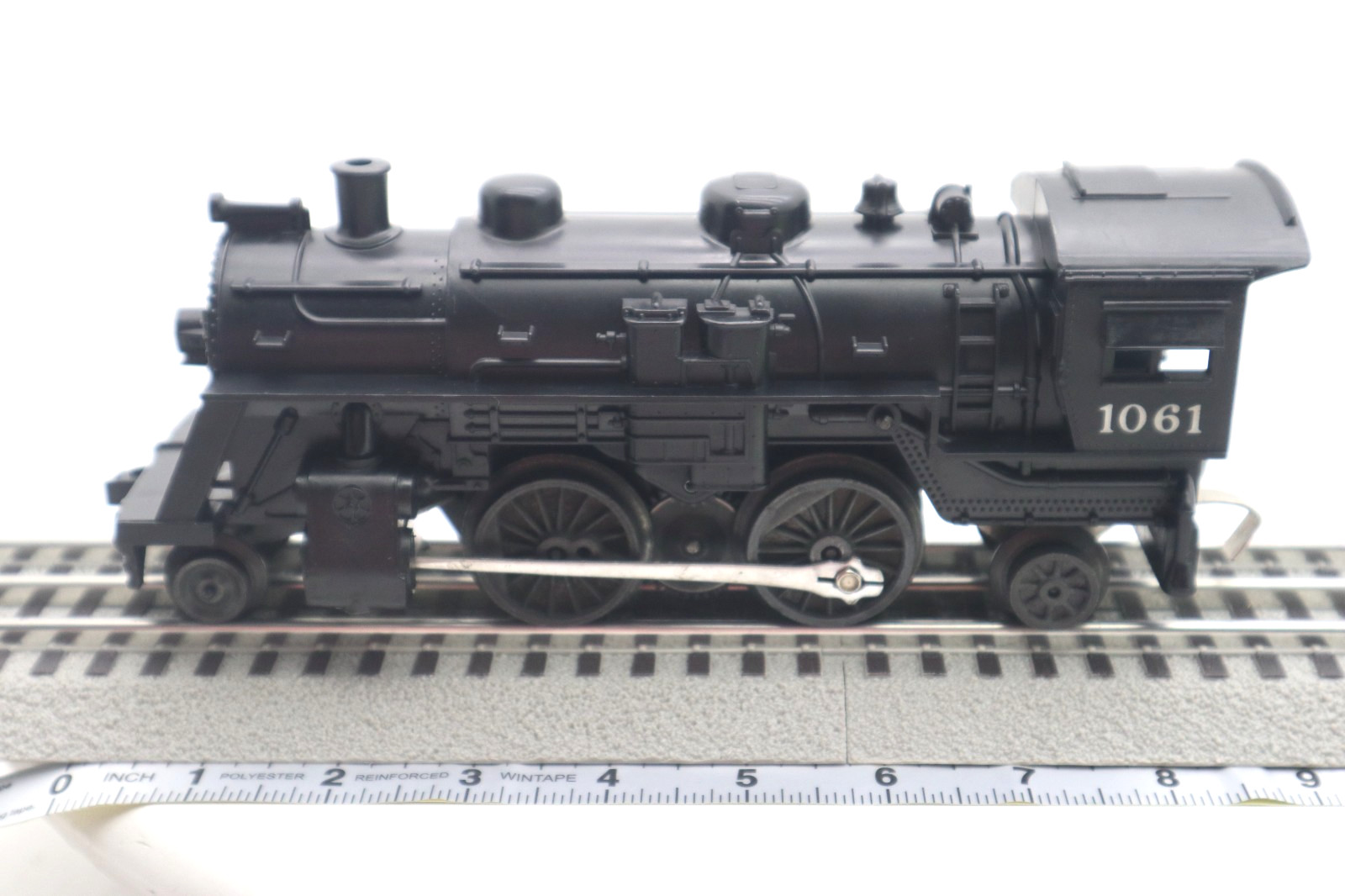 Lionel PW, O, 1061, 2-4-2 Columbia Type Steam Locomotive #1061, C-7 EX