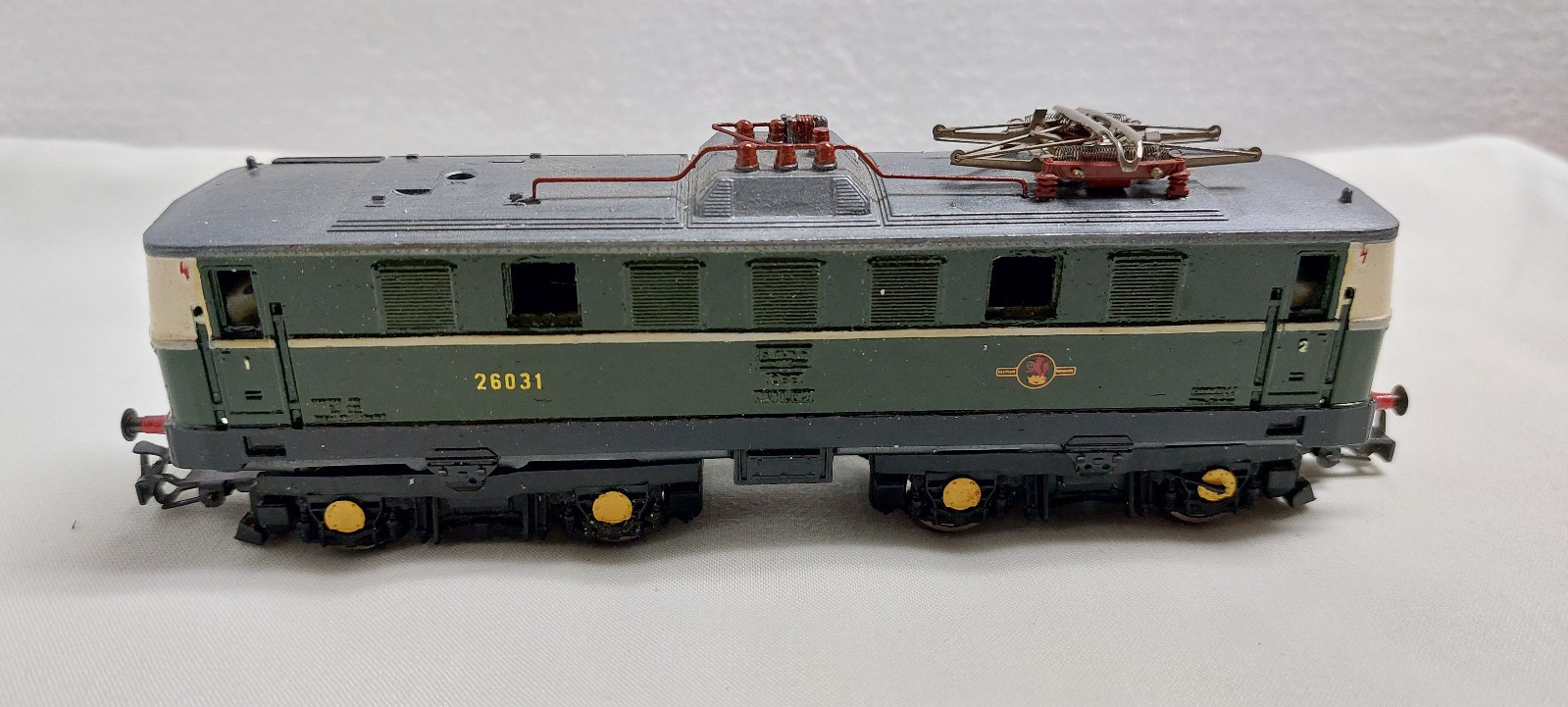 Marklin HO scale Austrian Federal Railway (OBB) Electric locomotive. Model 3036