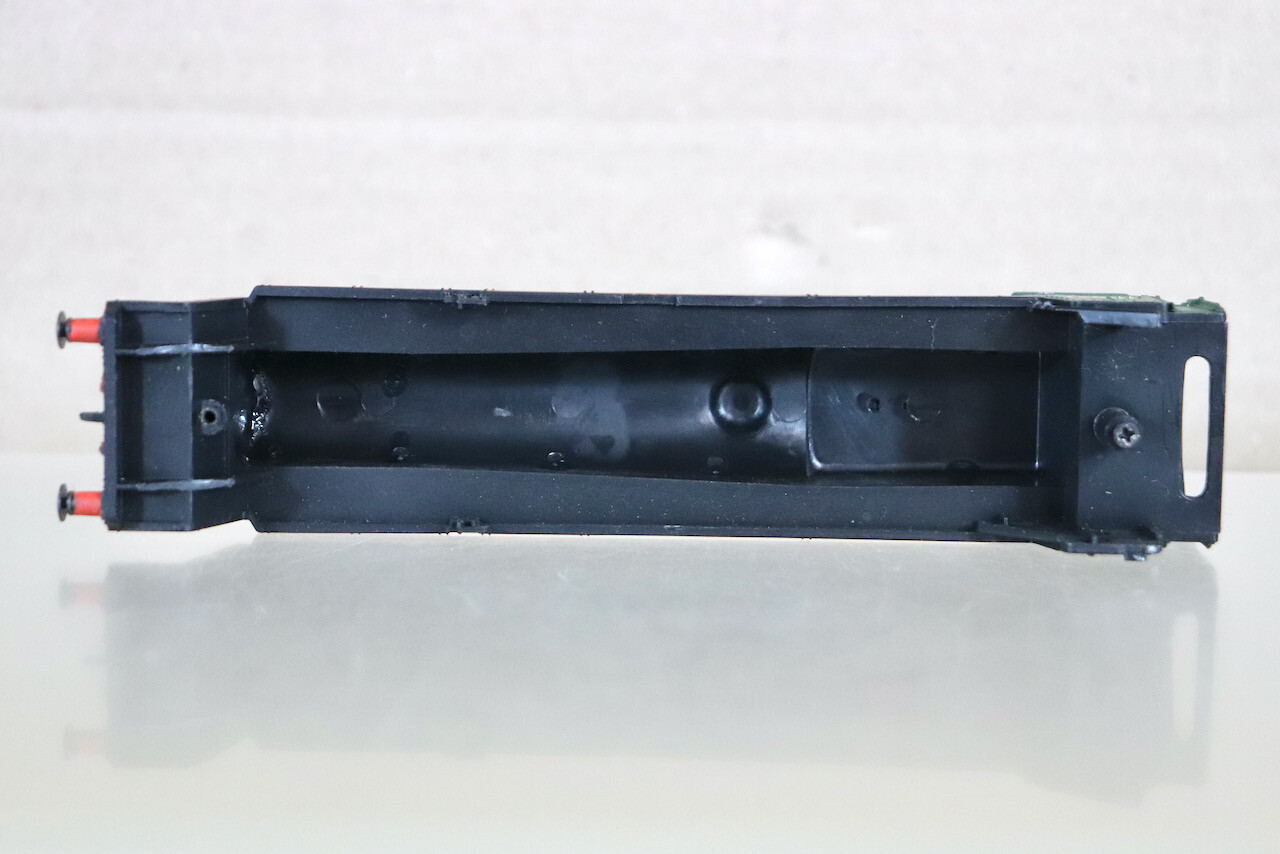 MAINLINE 37-053 BODY for BR GREEN 4-6-0 STANDARD CLASS 4MT LOCOMOTIVE 75001 od