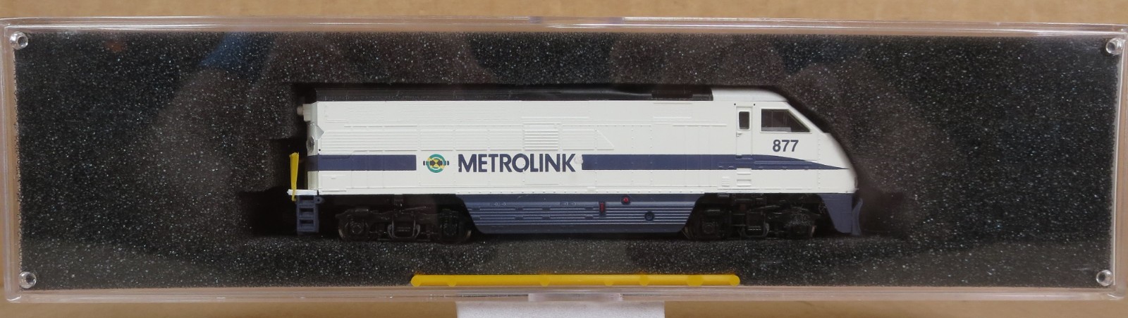 Athearn 10013 F59PHI Metrolink #2 N-Scale LN