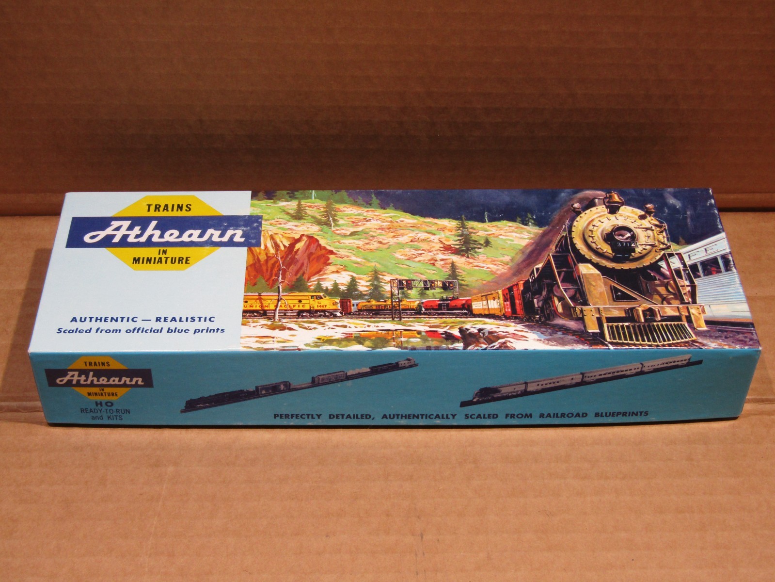 Athearn HO Locomotive 4160 SD45 Powered Undecorated