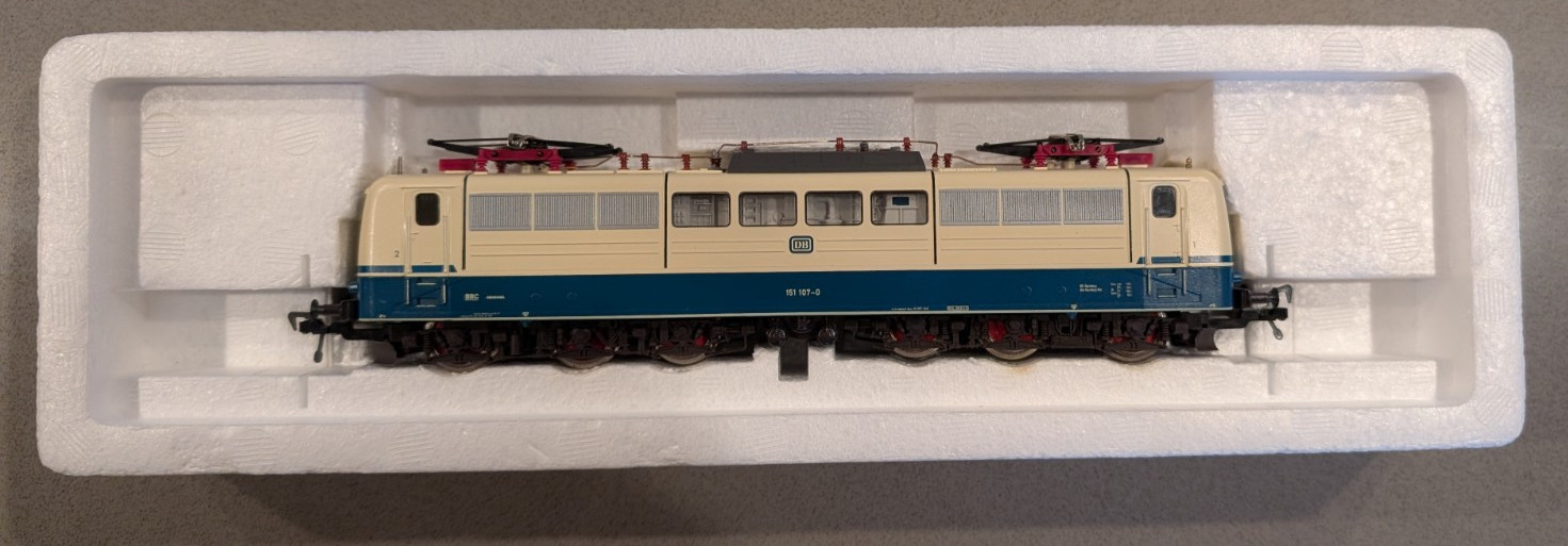 Fleischmann 4381 H0 DB BR 151 Electric Locomotive – Excellent Detail
