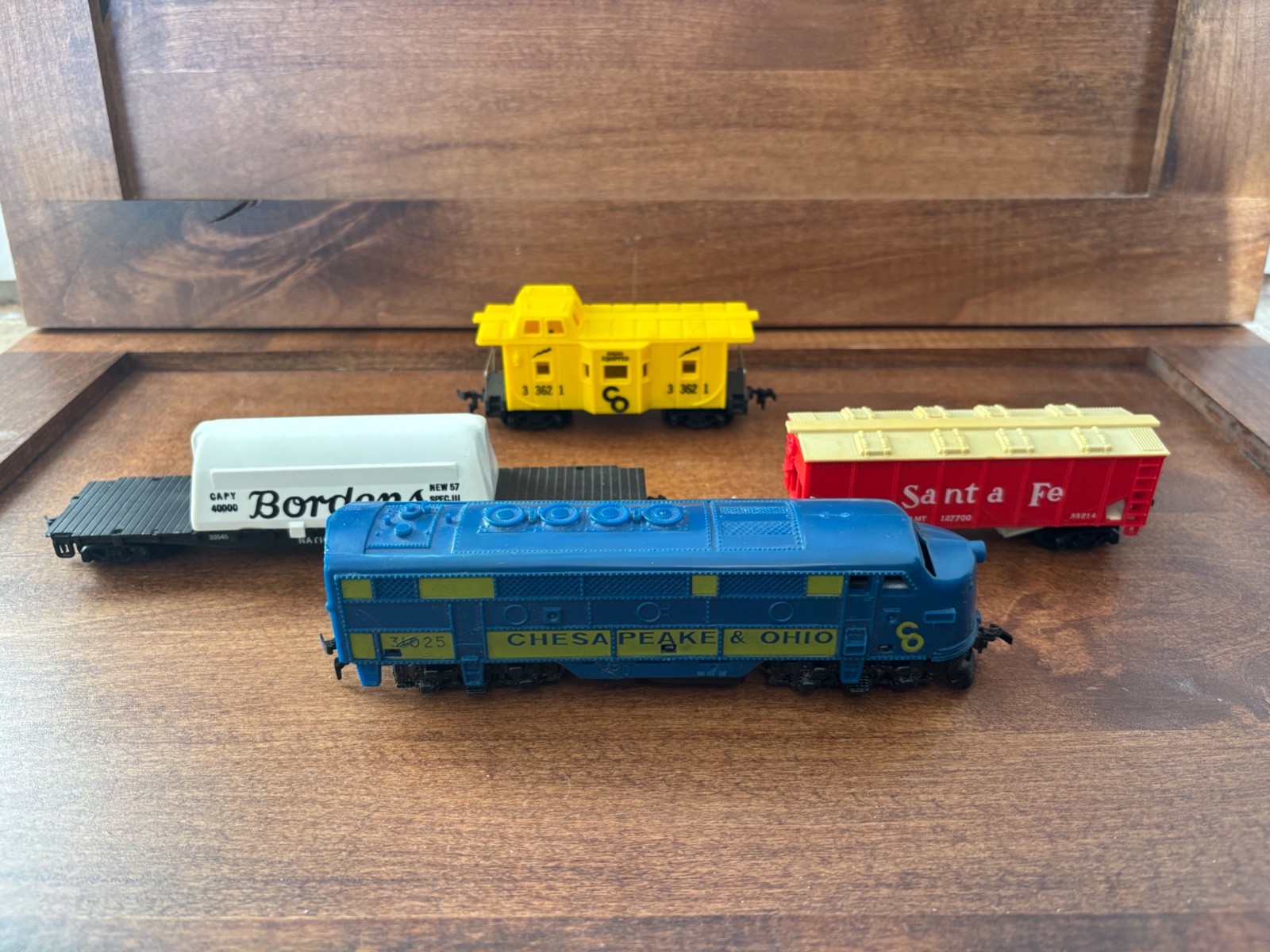 American Flyer HO Chesapeake and Ohio 30705 Set with Transformer, Original Box