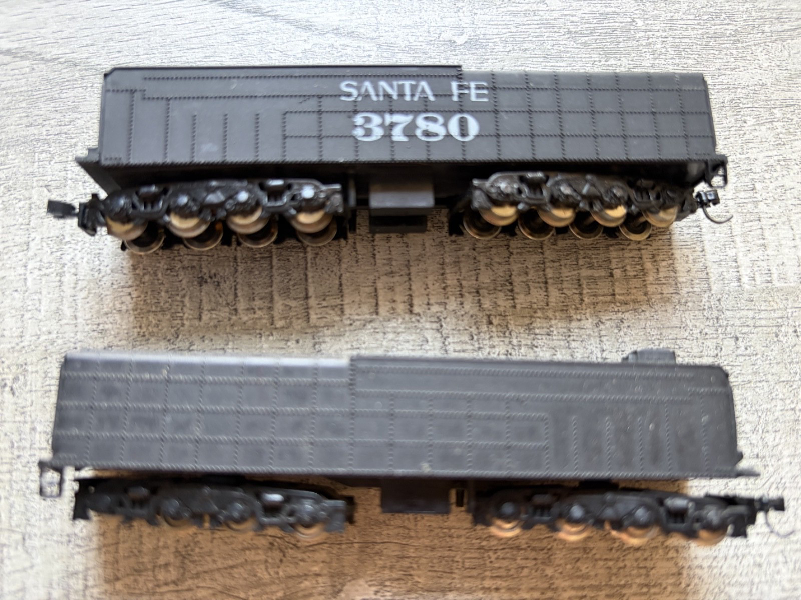 2- n scale tenders Santa Fe 3780 and one unnamed