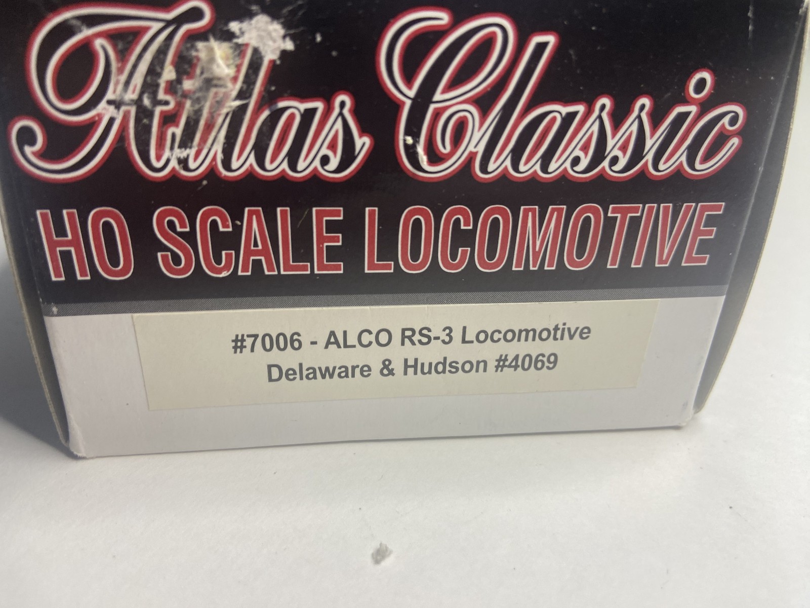 Atlas 7006 HO Scale Delaware & Hudson ALCO RS-3 Diesel Locomotive #4069 With Box