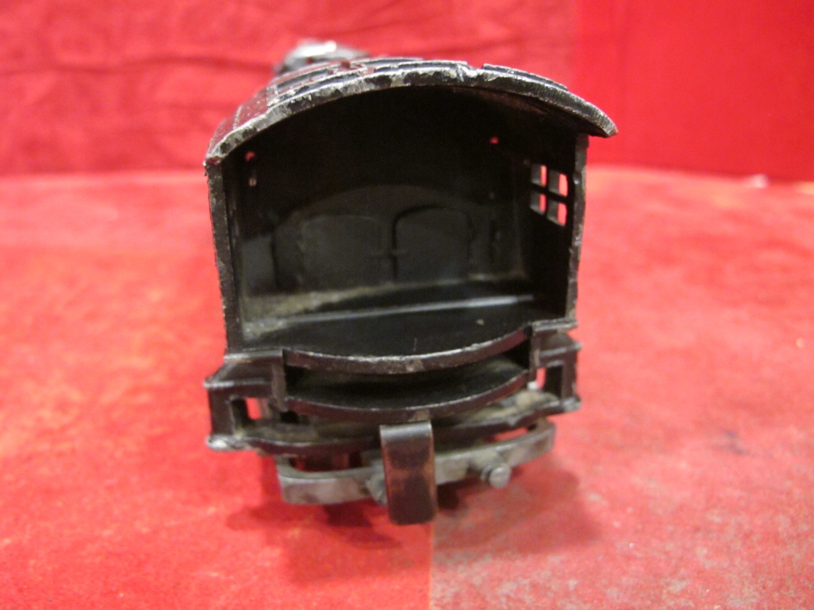 Lionel Vintage Postwar No. 2026 2-6-2 Locomotive~runs lights smoke