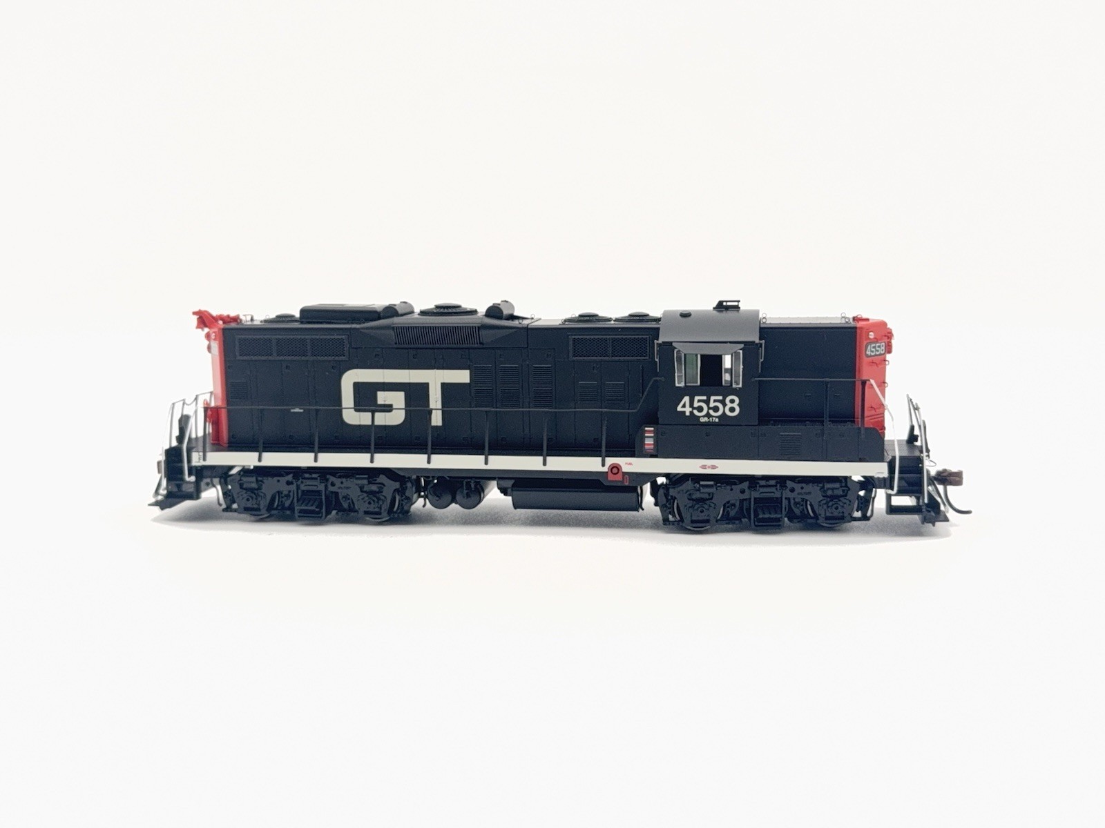Genesis – HO – GT – EMD GP9 Diesel Loco #4558 – Train ATHG62947