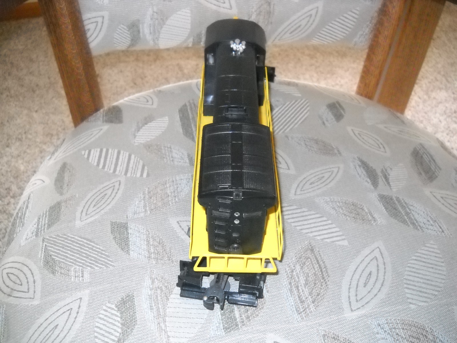 😎-LIONEL O GAUGE NO.8858 NON-POWERED DUMMY NORTHERN PACIFIC -DIESEL LOCO😎