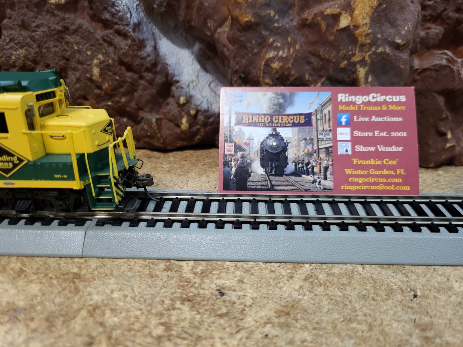 Bachmann 60802 HO Scale DCC GP 30 Locomotive, Reading #5518, $7/$3/$15 Ship