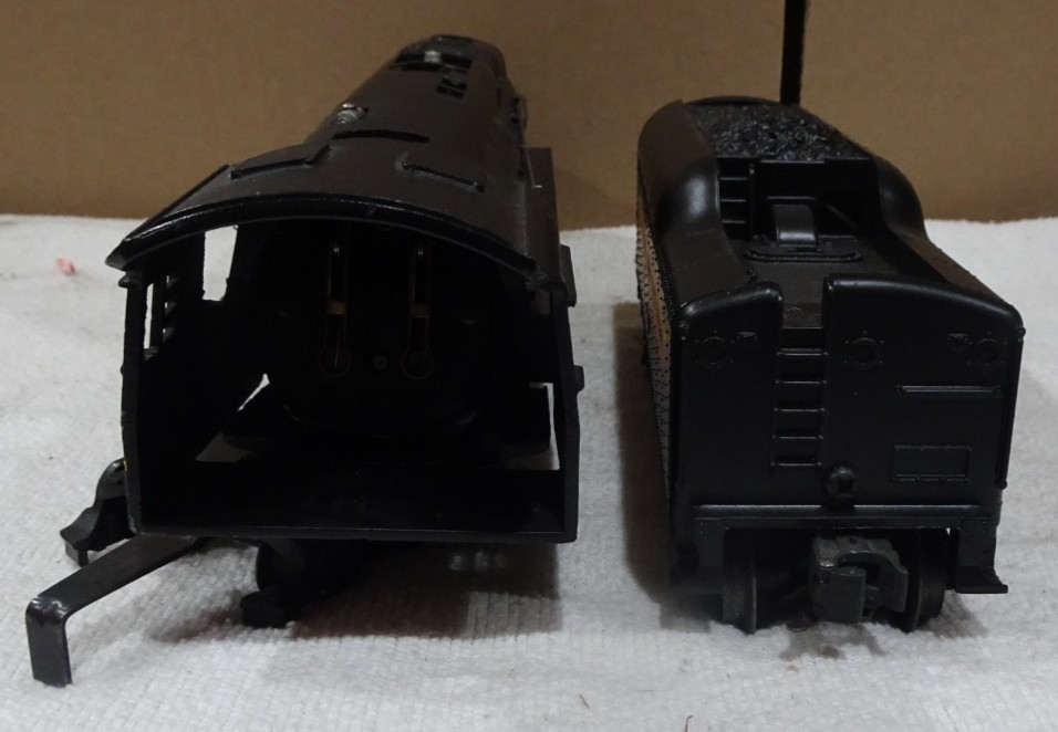 POSTWAR LIONEL 746 NORFOLK & WESTERN CLASS J NORTHERN LOCO & 746W TENDER, C-7 EX