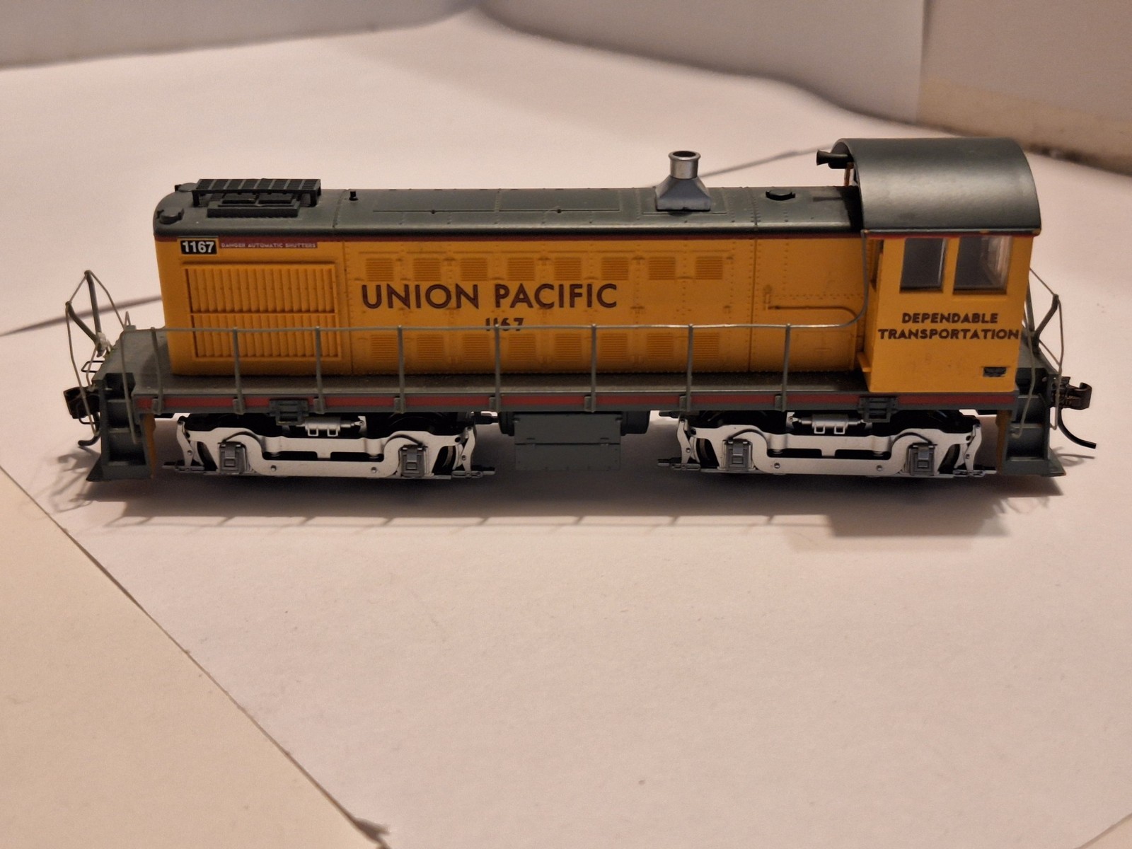 Used HO Bachmann 63210 DCC Sound Union Pacific Alco S4 Diesel Locomotive #1167