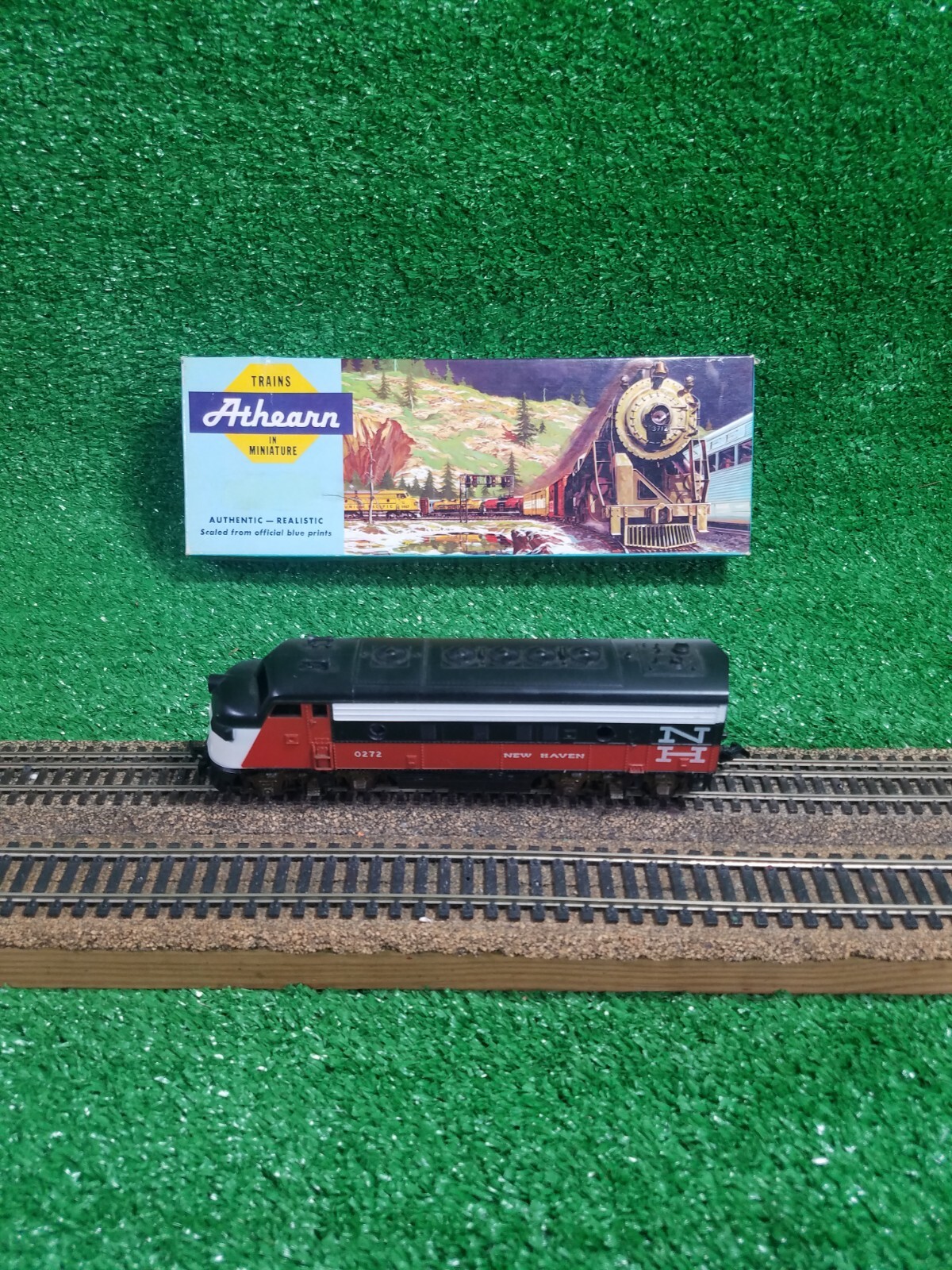 Athearn 3221 HO New Haven F7A Super Geared RTR Diesel Locomotive Runs w/ Light