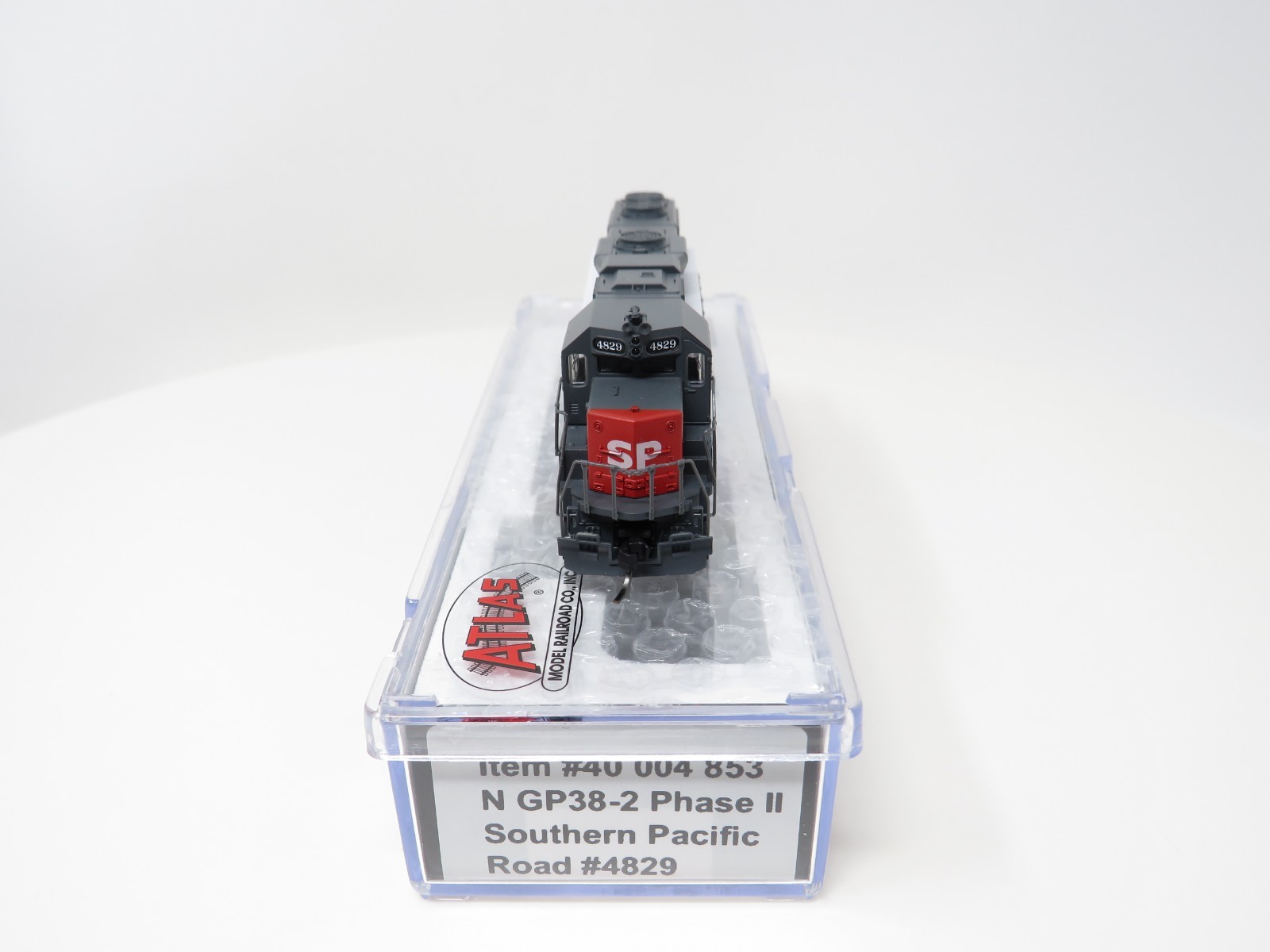 Atlas N 40004853 DCC ESU LokSound Southern Pacific EMD GP38-2 Phase II Diesel