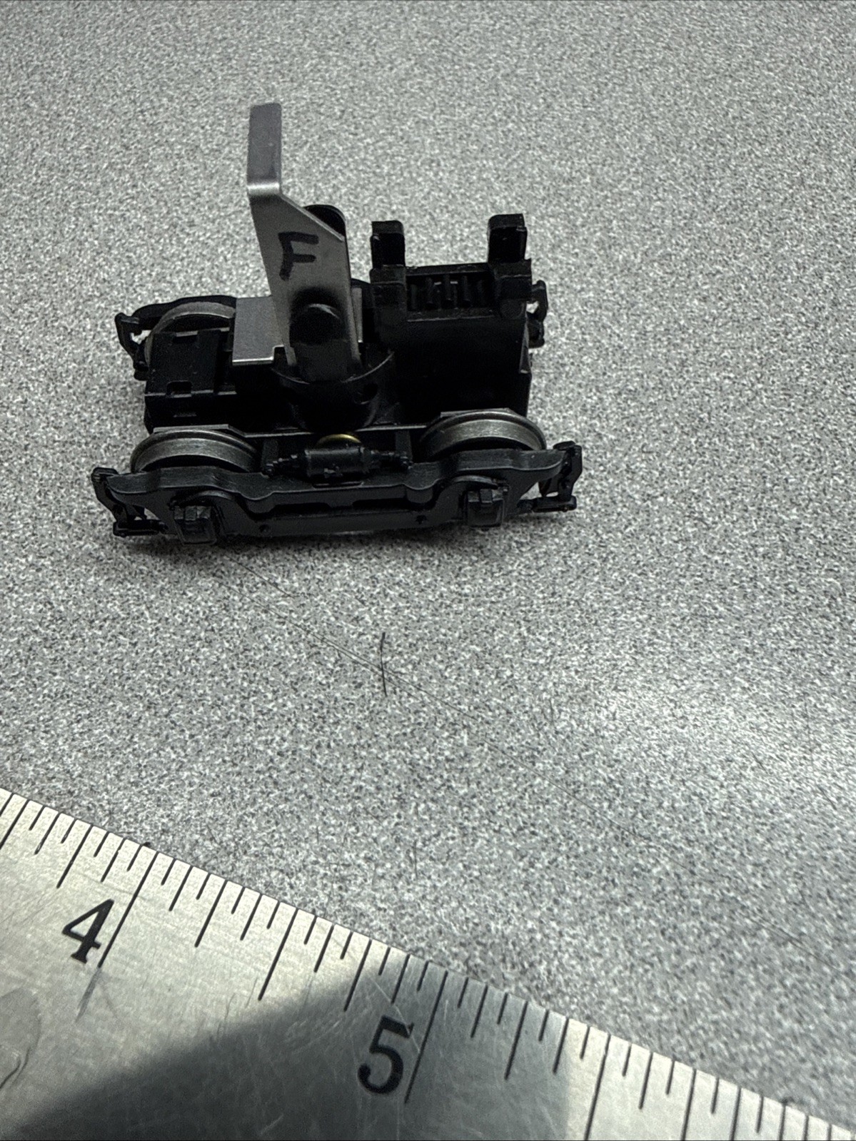 SW 1500 ho locomotives Front Power Truck Athearn Smooth Operation