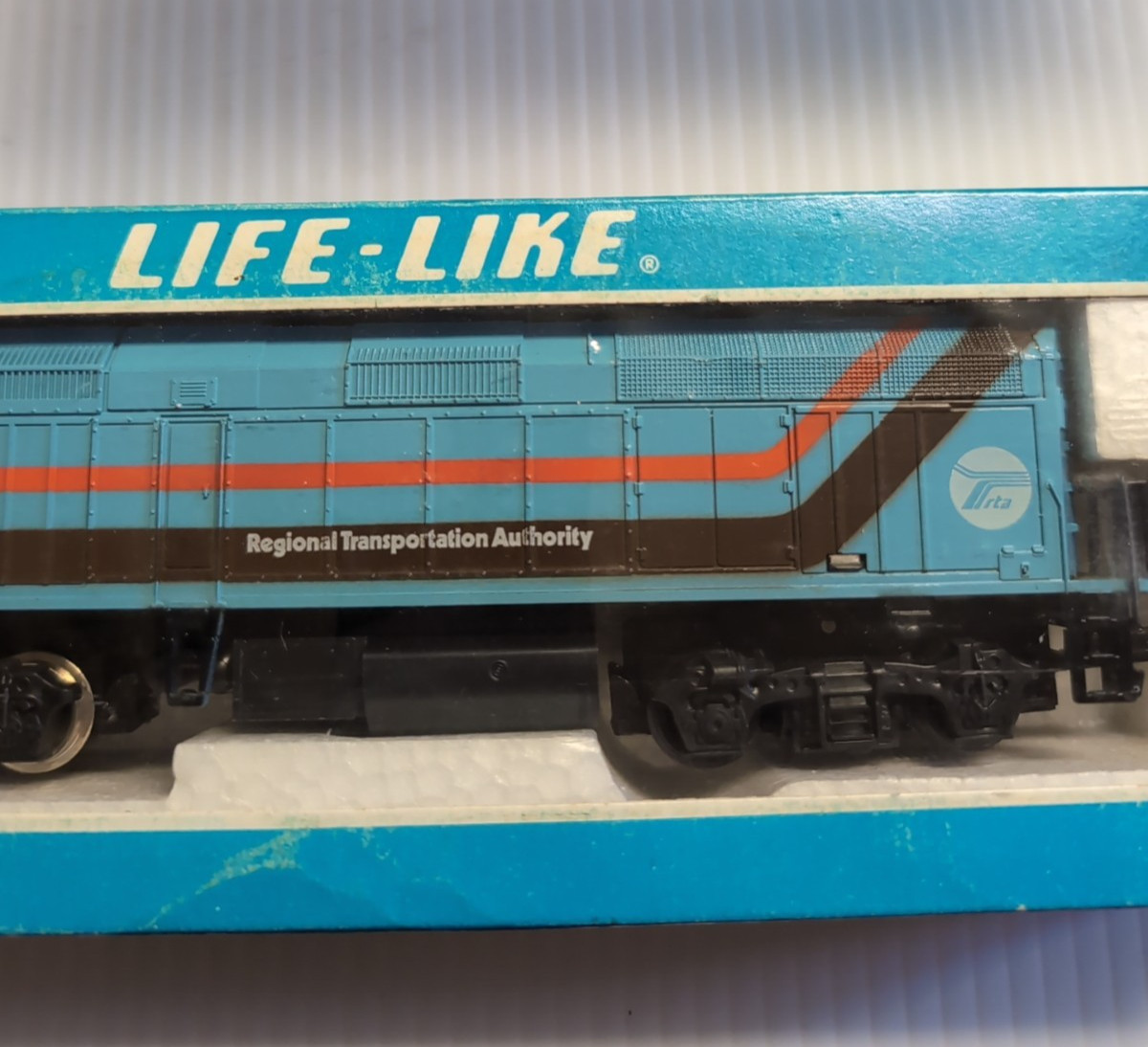 Life like Regional Transportation Authority Joliet #101 HO Locomotive VINTAGE