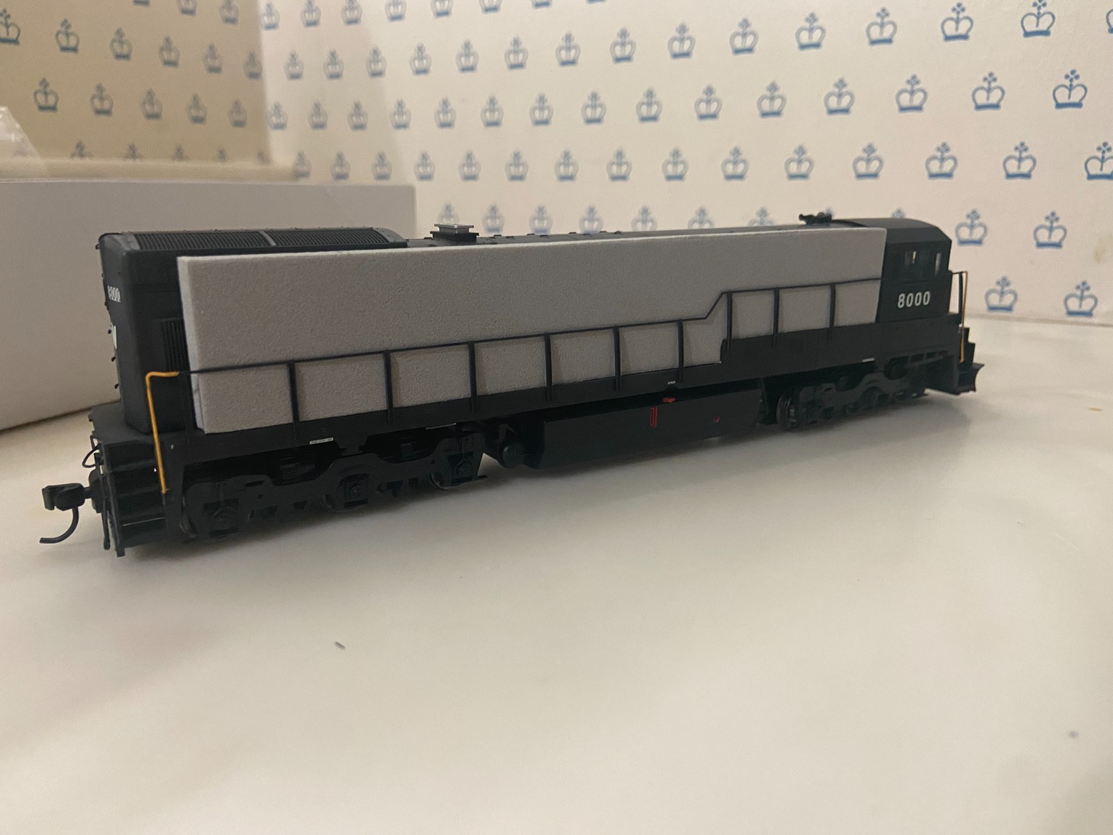 NIB HO Atlas Master 7408 Norfolk & Western U30C #8000