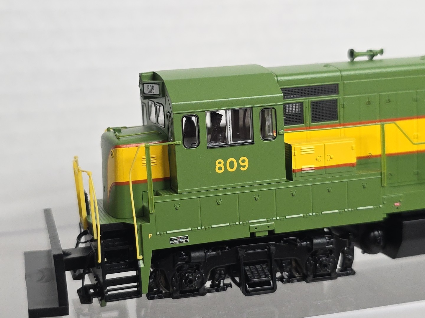 Proto 2000 HO Scale 31117 Seaboard U30B Diesel Loco SAL 809 DCC Ready NIB