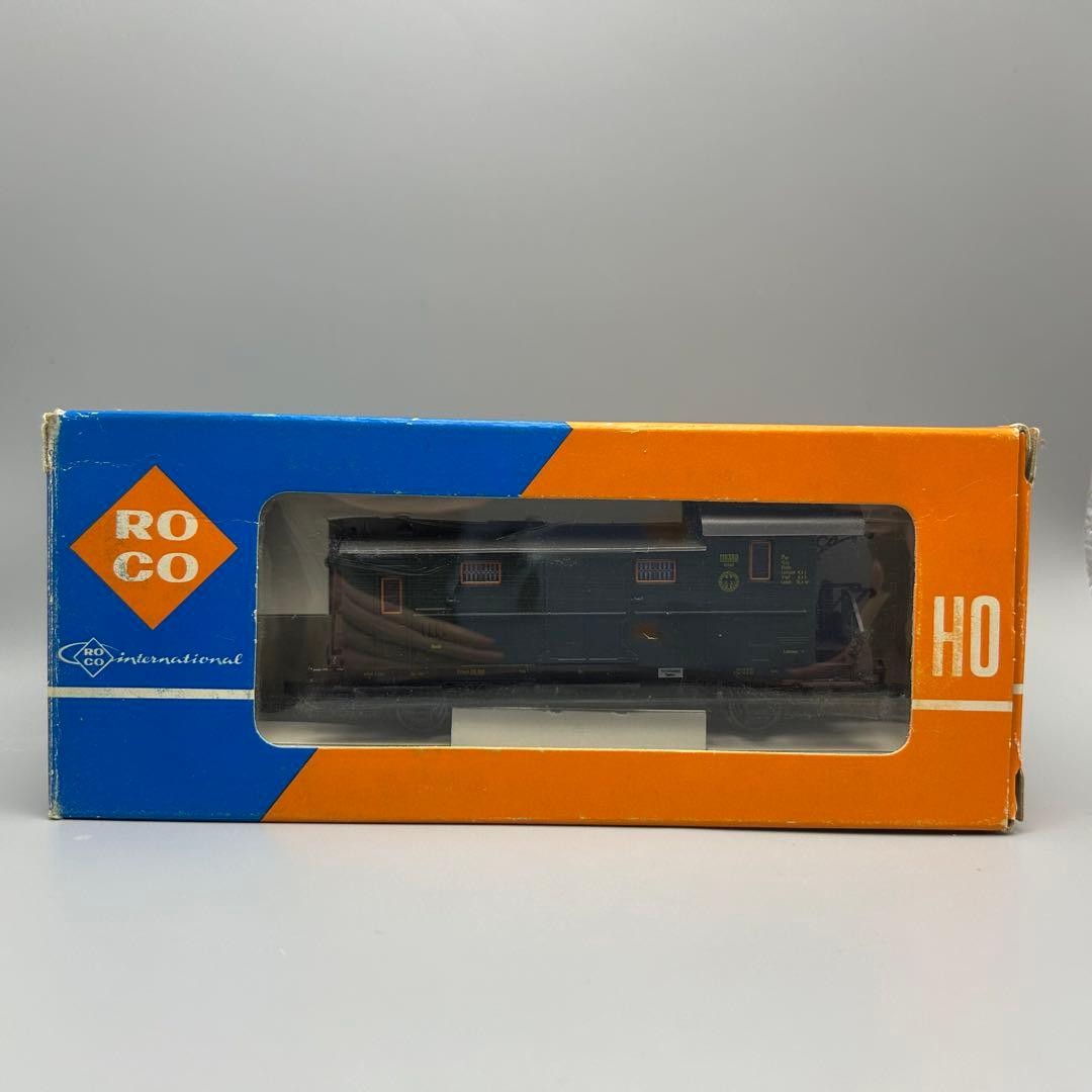 ROCO HO gauge freight train caboose 4205