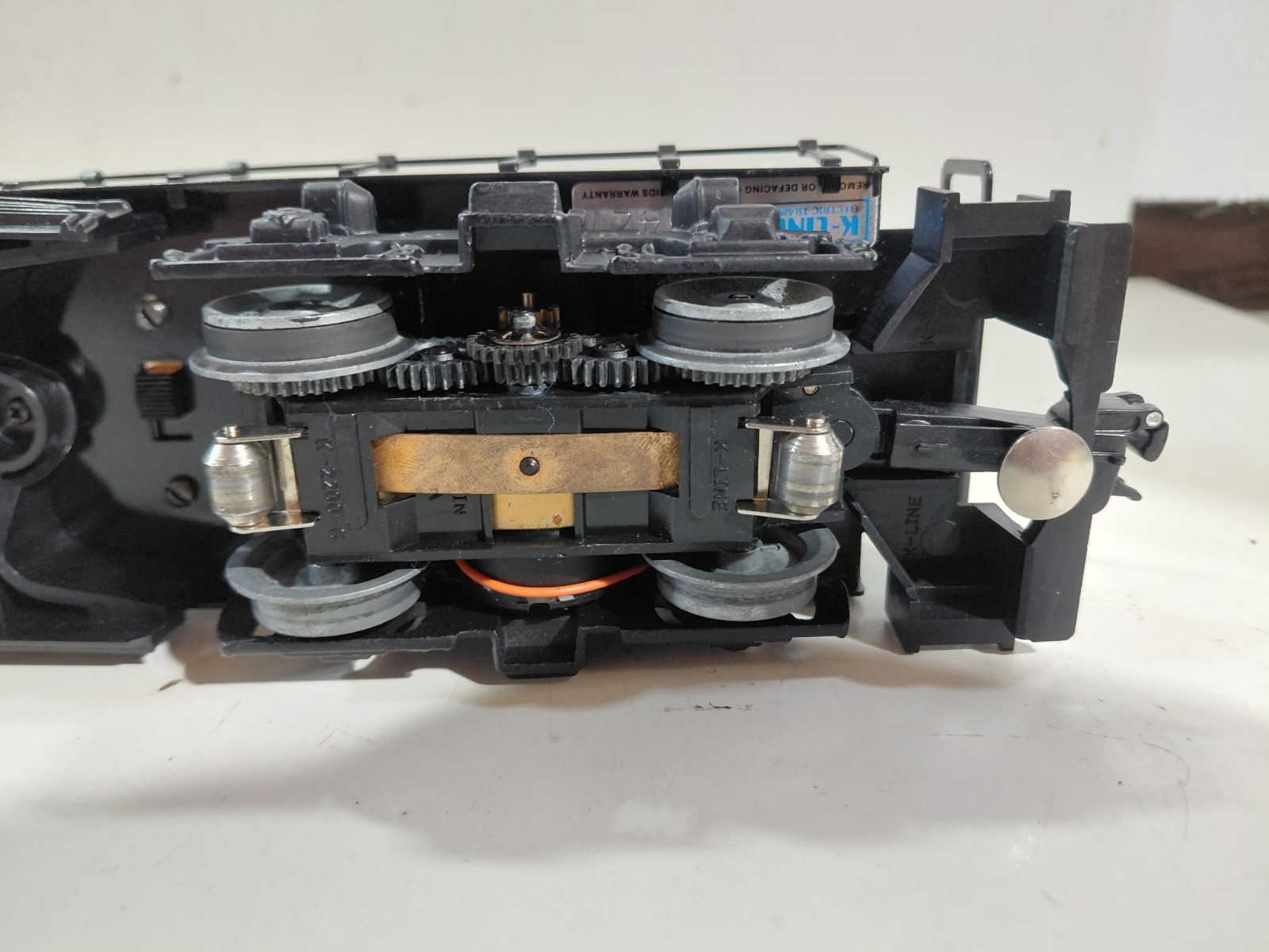 K-Line 2211 O Gauge Model Railroad Great Northern MP15 Diesel Switcher Engine