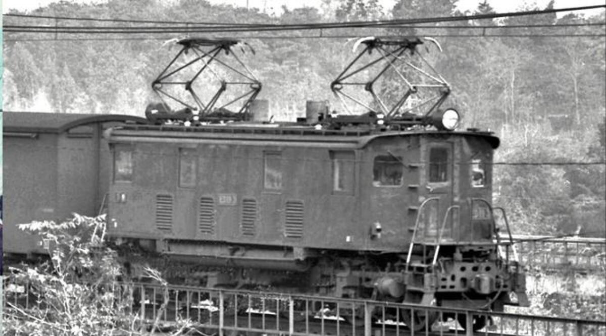 Kato 3078-2 JNR Electric Locomotive ED19, NIB, n scale, ships from USA