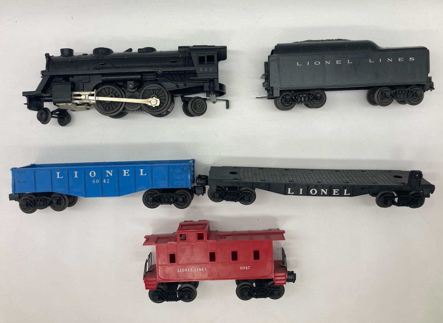 Lionel O Gauge #242 Scout Steam Locomotive 2-4-2 Black w/ Tender Caboose 3 Cars